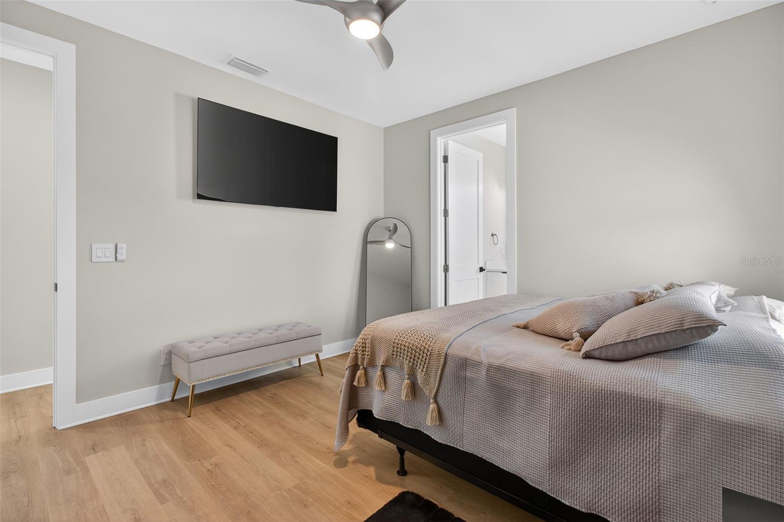 Image 34 of 59 For 301 79th Street S