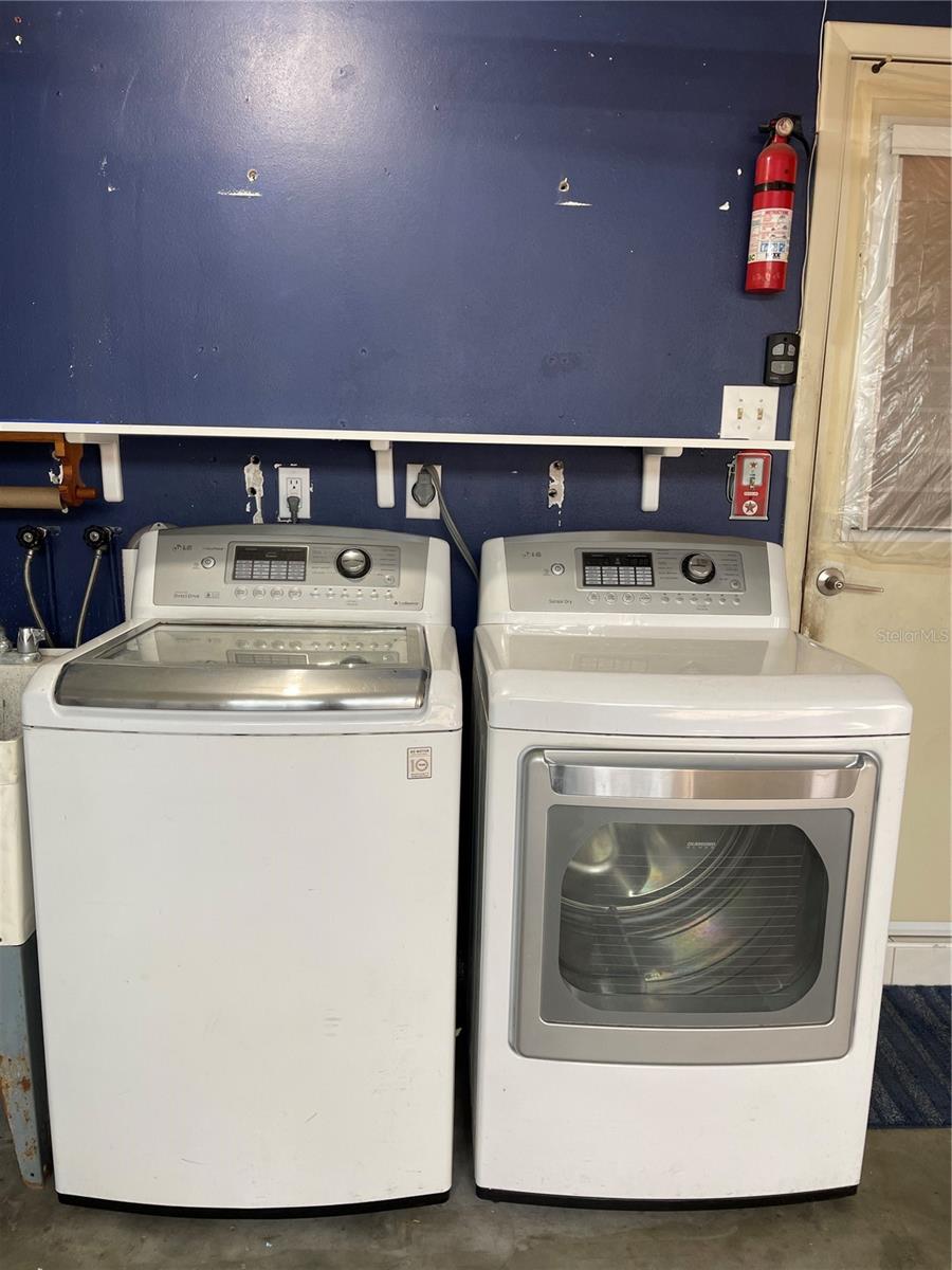 Image 26 of 28 For 10120 Willow Drive