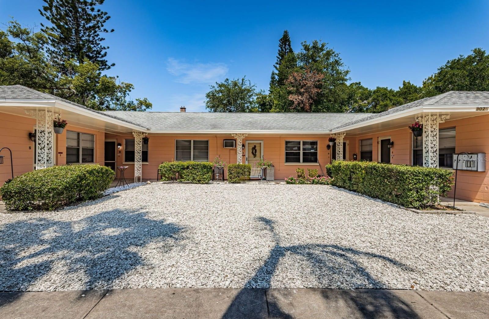 Details for 3025 54th Street S 4, GULFPORT, FL 33707