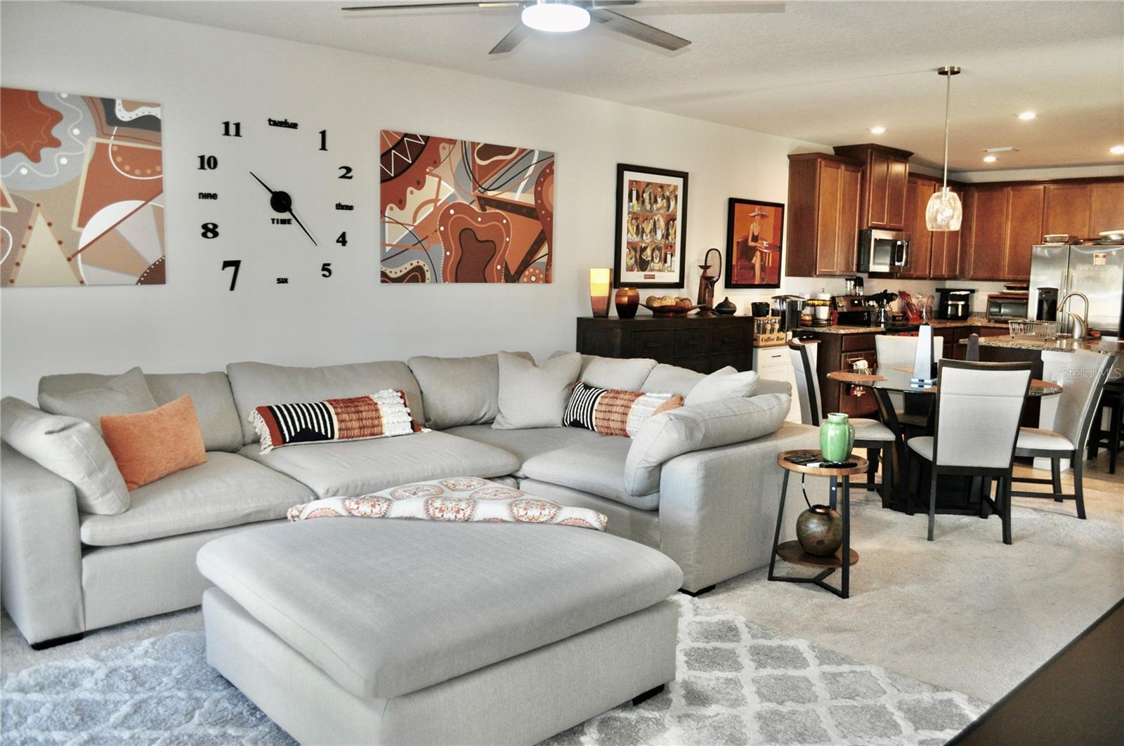 Image 3 of 27 For 17945 Turning Leaf Circle