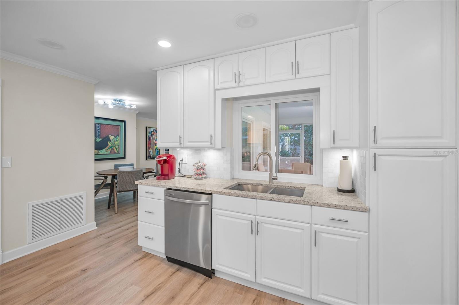 Image 11 of 42 For 1137 Lanyard Street