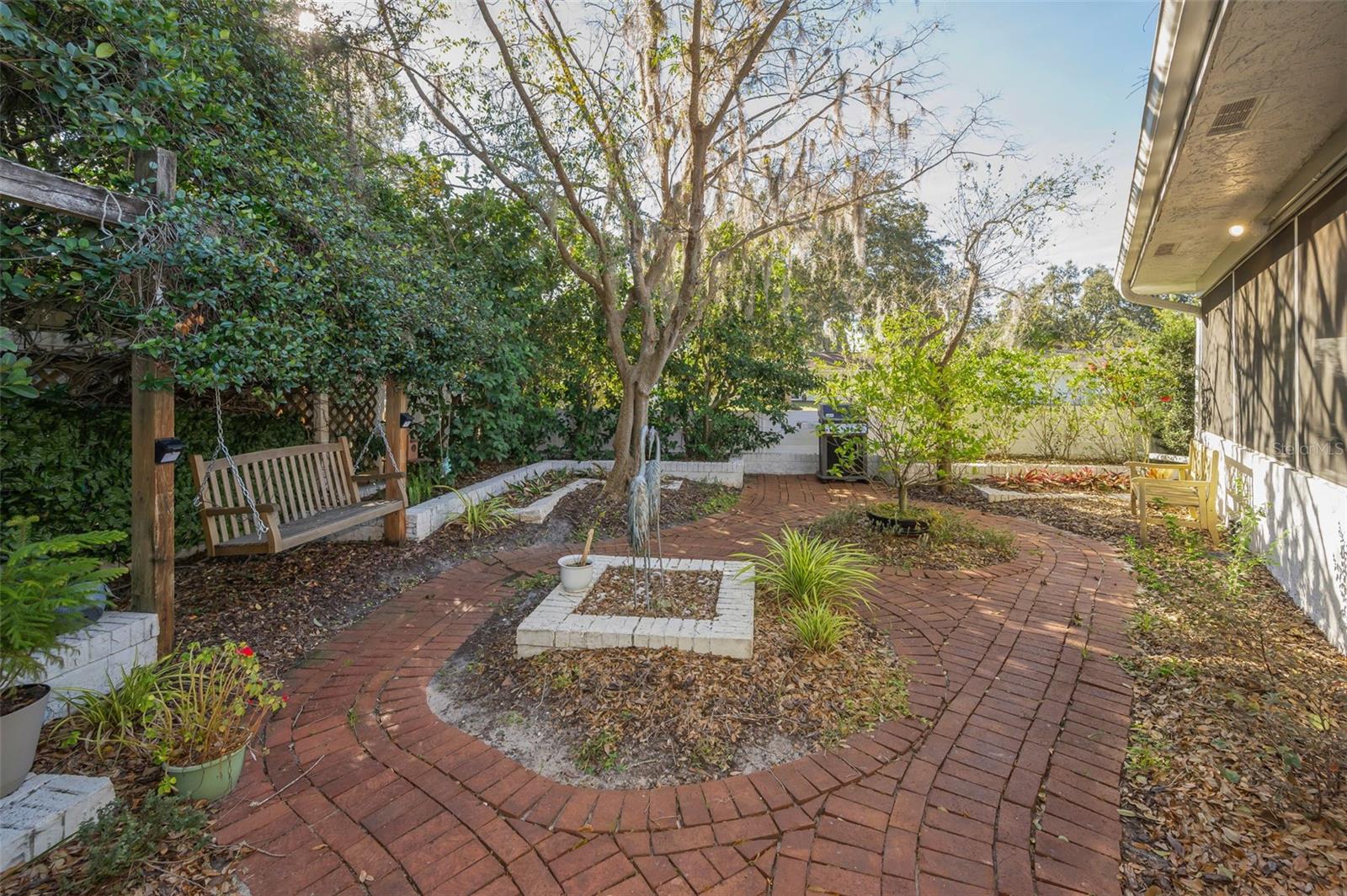 Image 26 of 42 For 1137 Lanyard Street