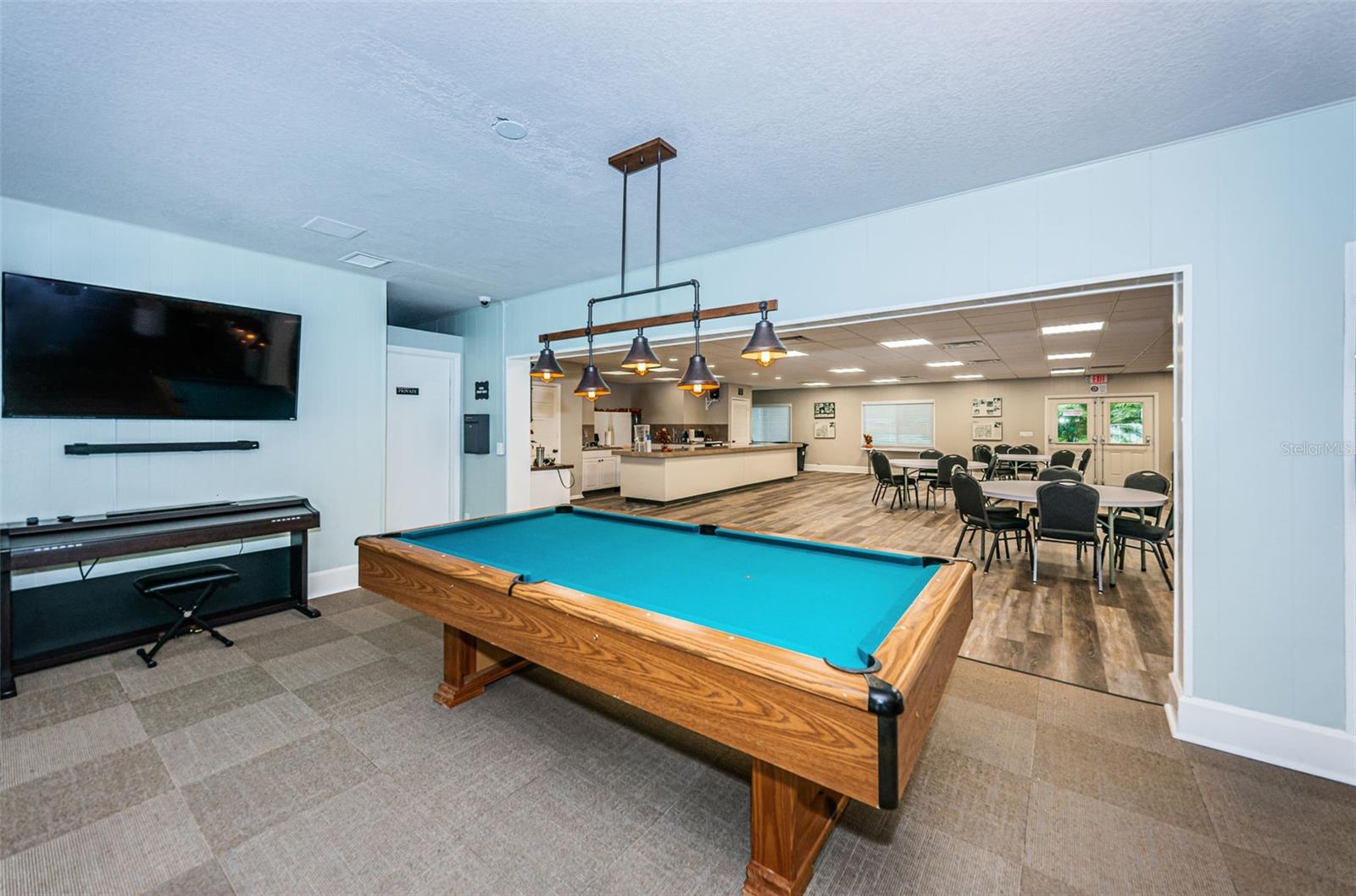 Image 38 of 42 For 1137 Lanyard Street