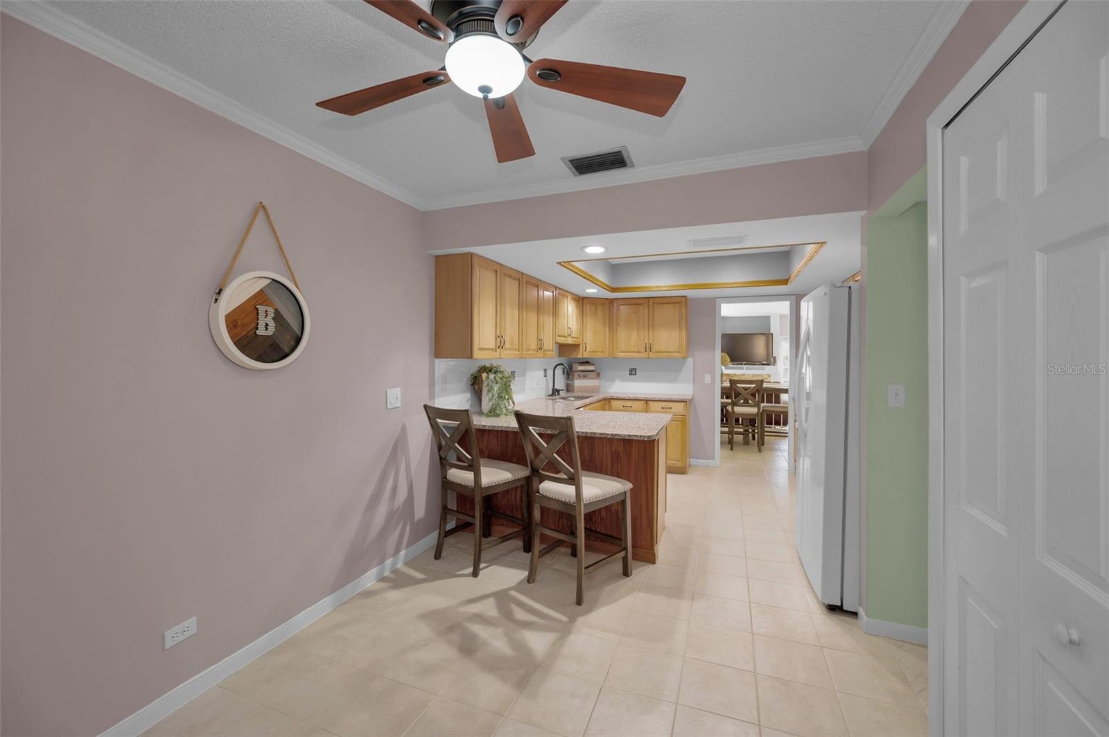 Image 32 of 100 For 13300 Indian Rocks Road 101