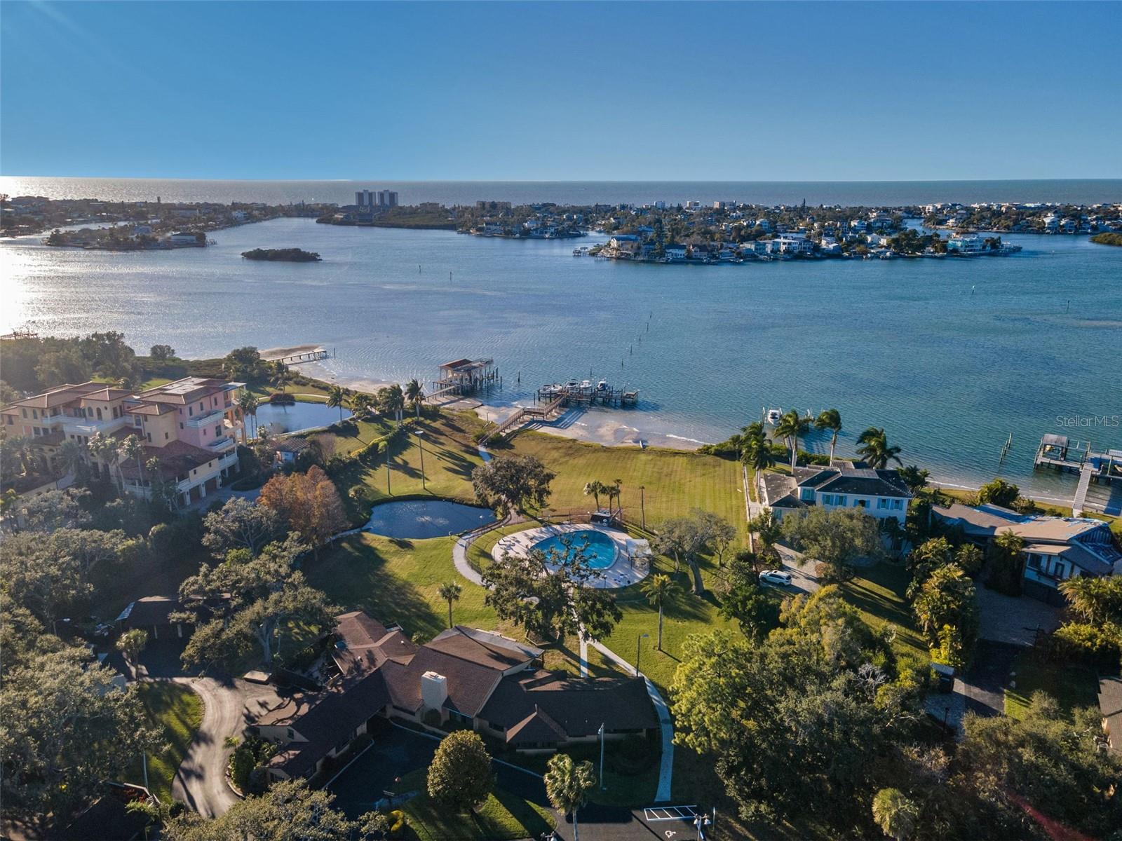 Image 59 of 100 For 13300 Indian Rocks Road 101