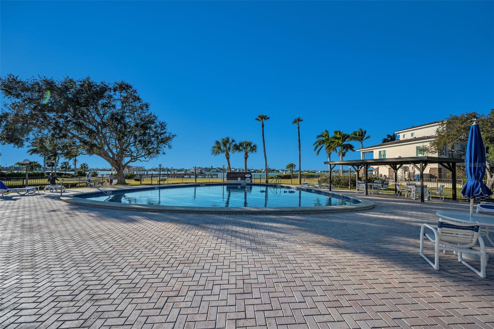 Image 74 of 100 For 13300 Indian Rocks Road 101