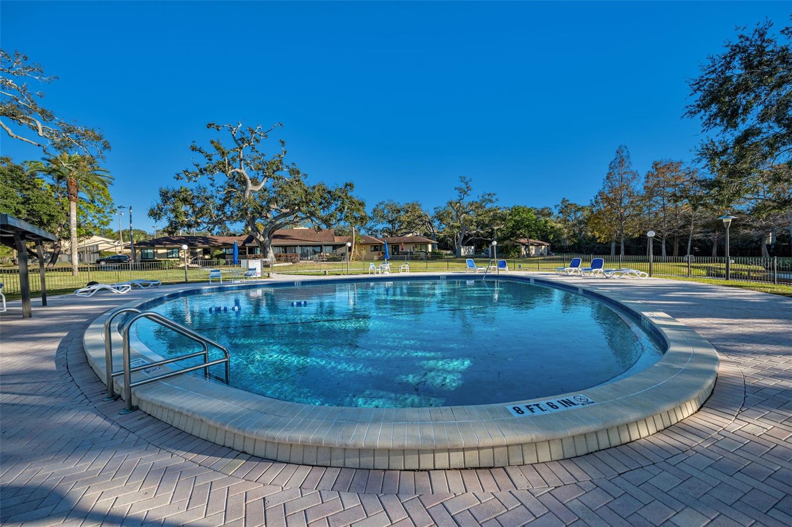 Image 78 of 100 For 13300 Indian Rocks Road 101