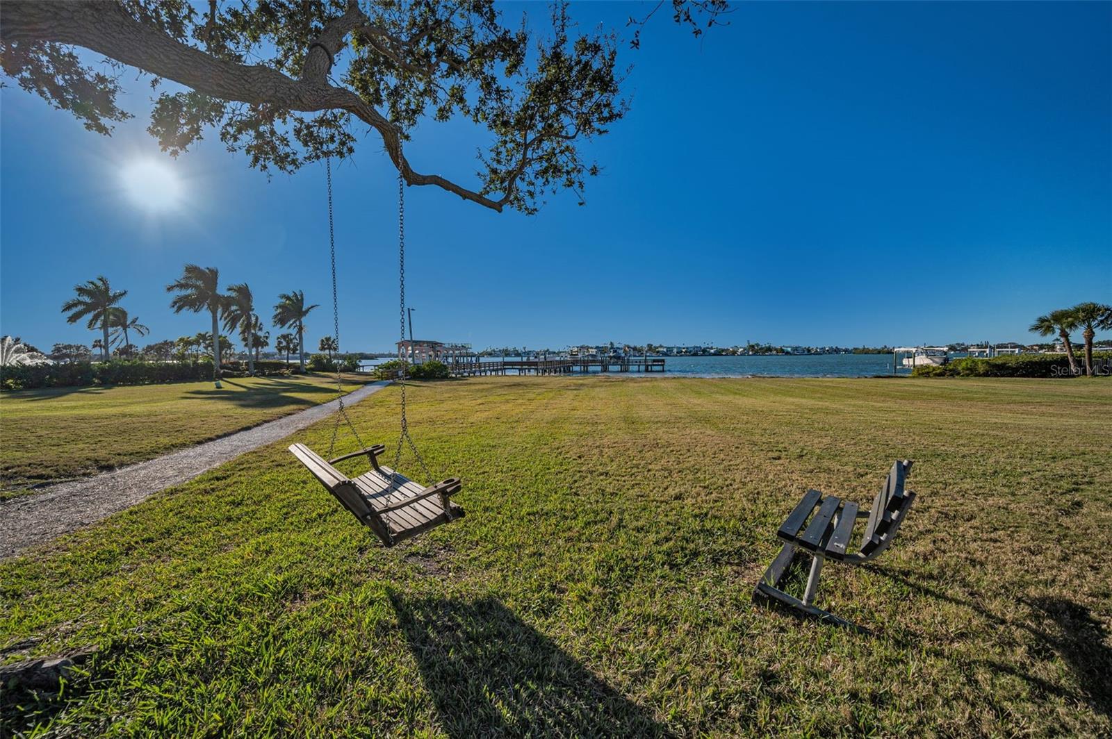 Image 83 of 100 For 13300 Indian Rocks Road 101