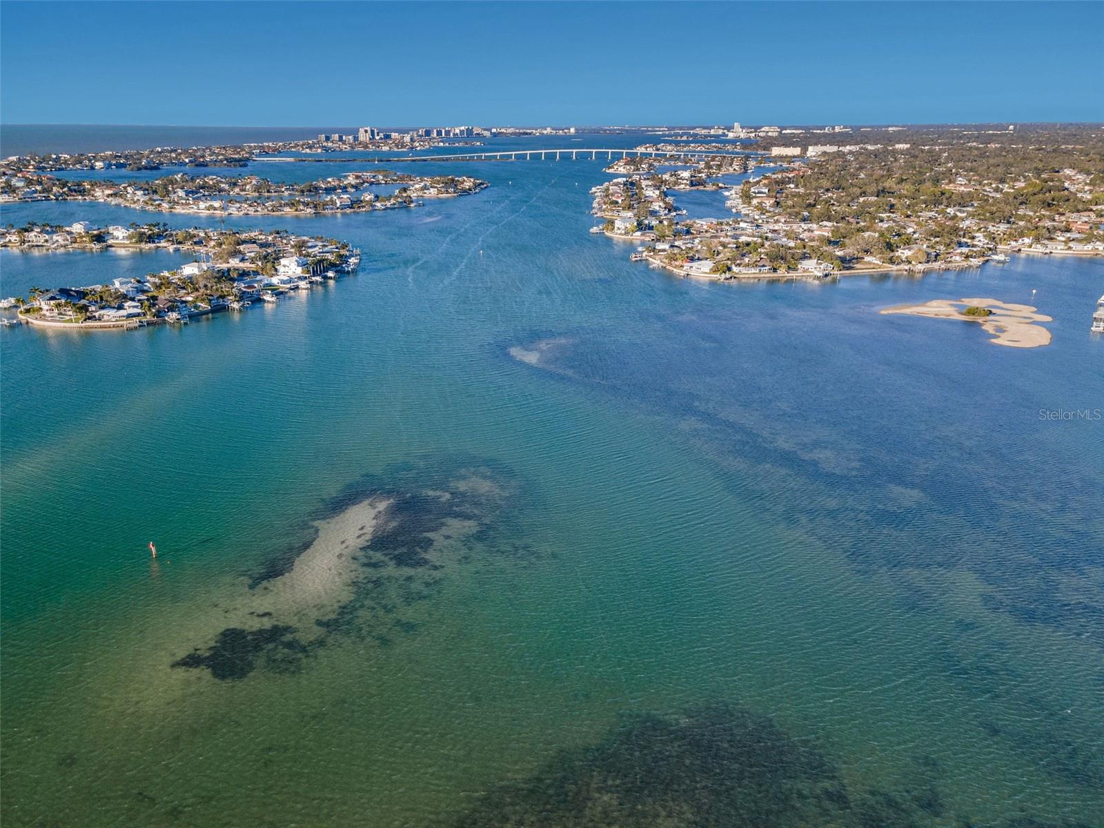 Image 91 of 100 For 13300 Indian Rocks Road 101