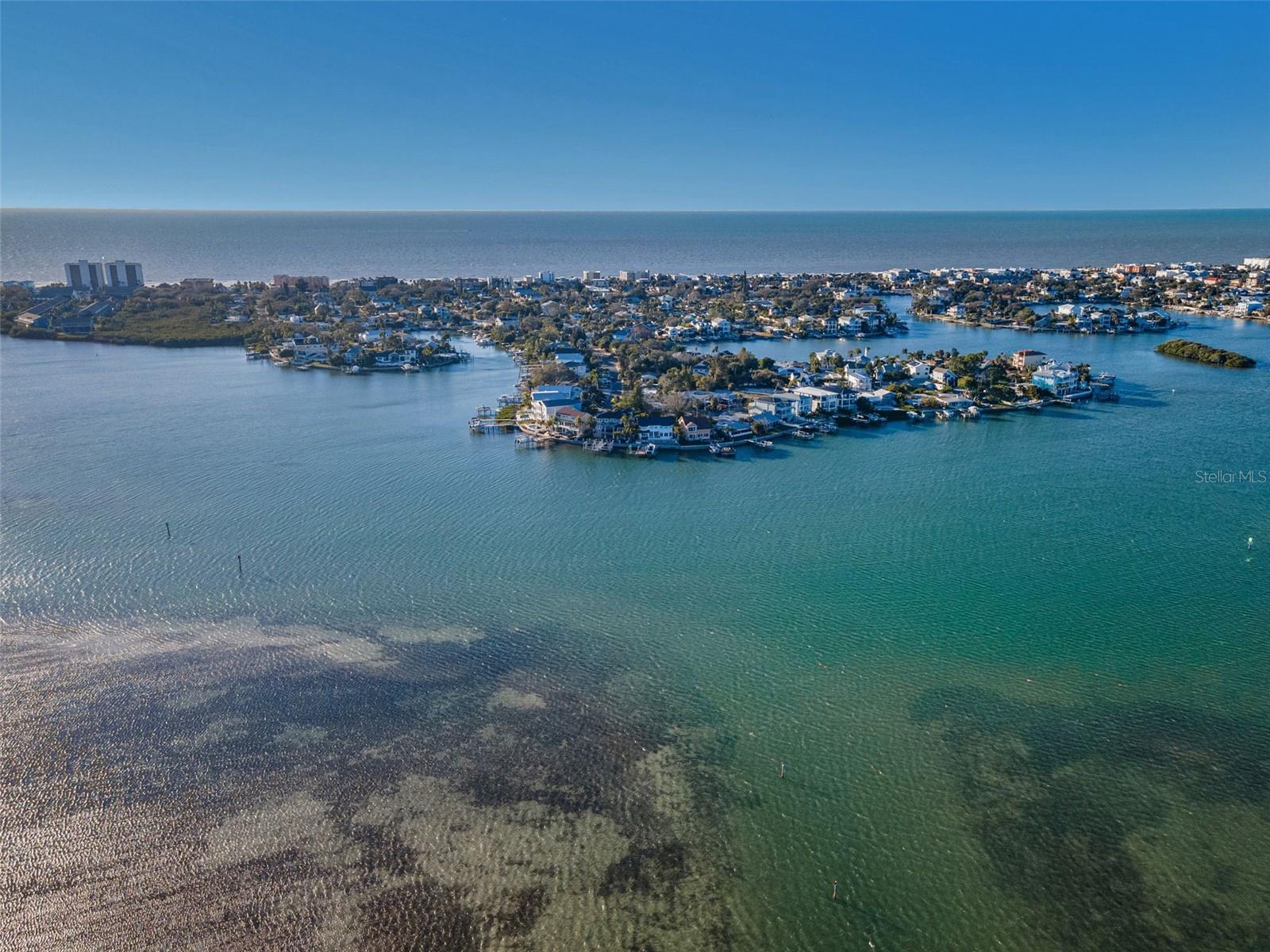 Image 93 of 100 For 13300 Indian Rocks Road 101