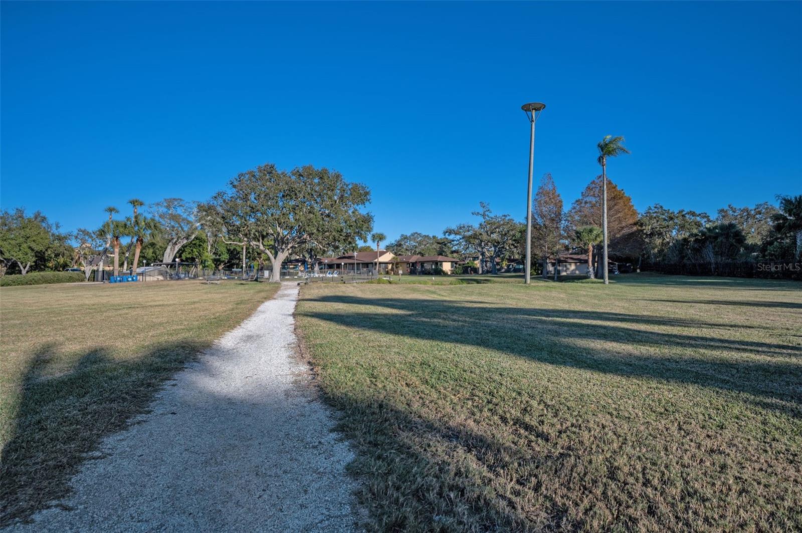 Image 97 of 100 For 13300 Indian Rocks Road 101