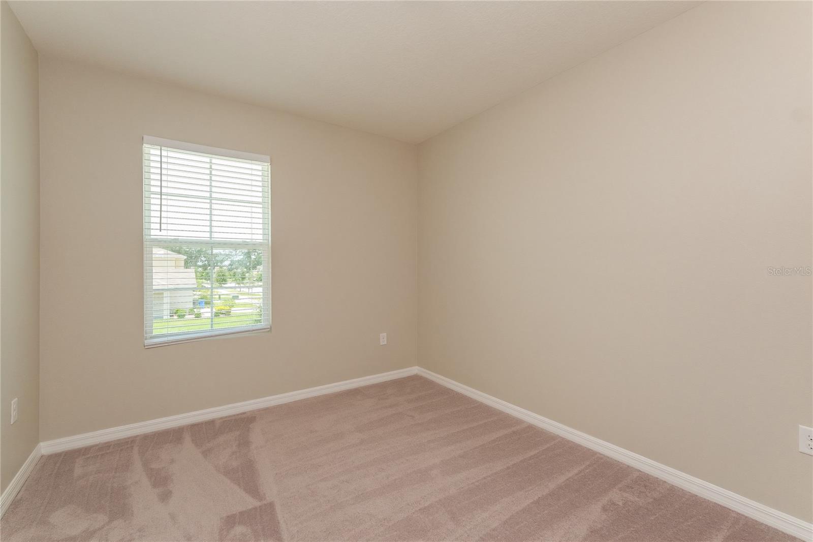 Image 10 of 15 For 10940 Carlton Fields Drive