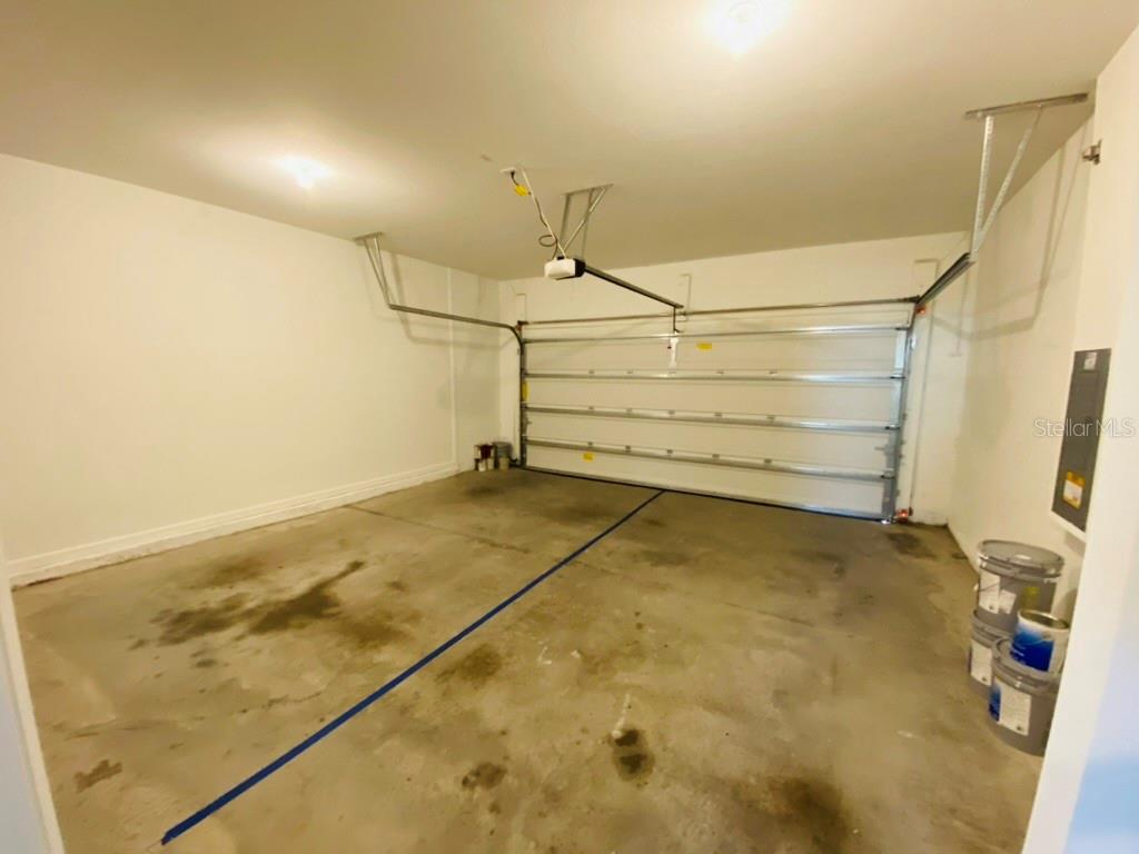 Image 22 of 29 For 35409 White Water Lily Way