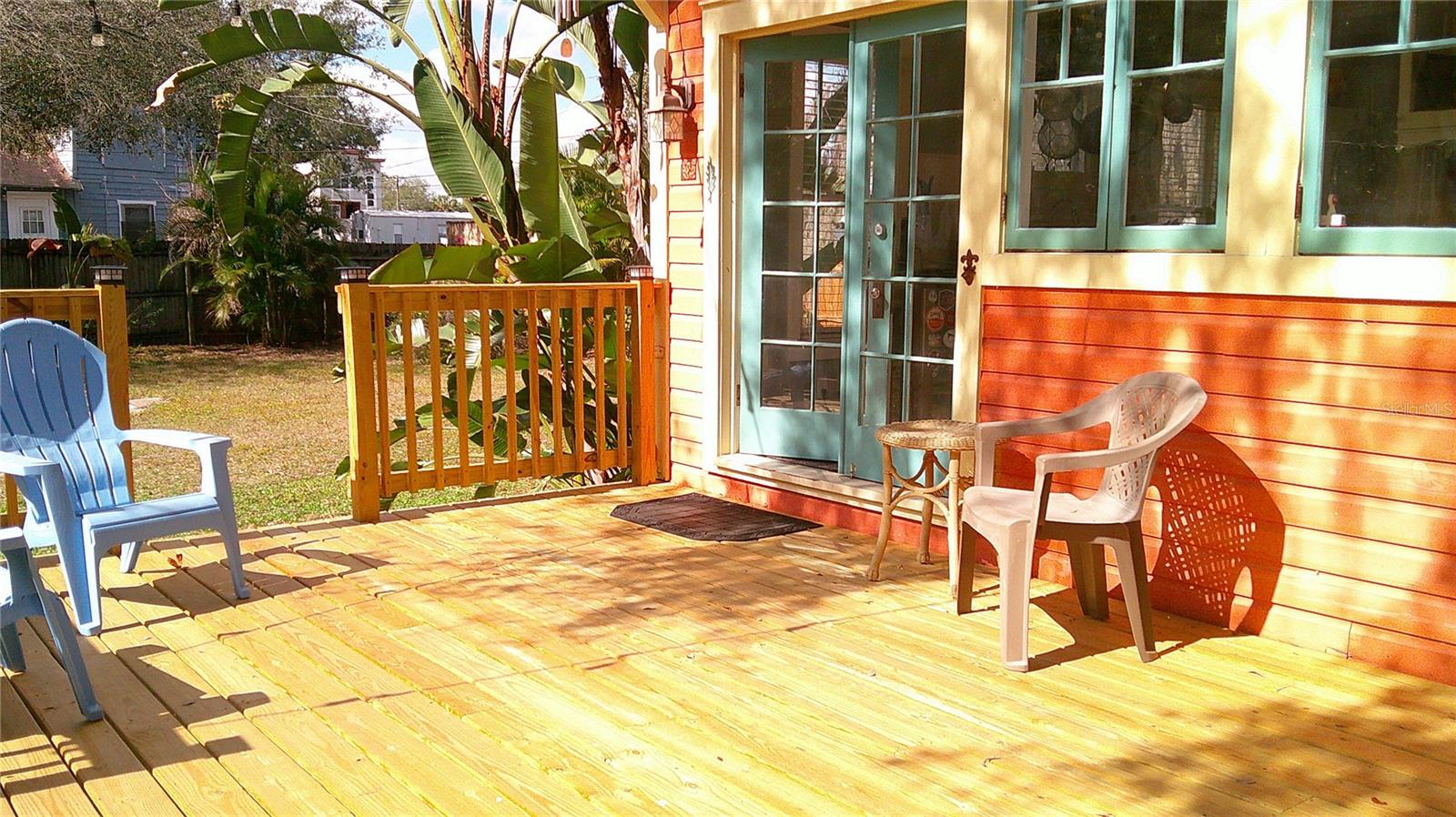 Image 27 of 34 For 303 Plymouth Street