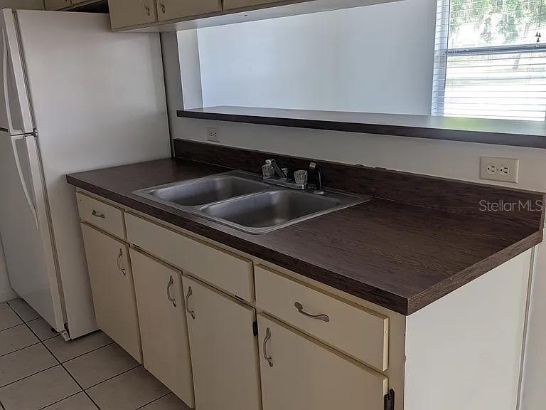 Image 3 of 10 For 5553 19th Street