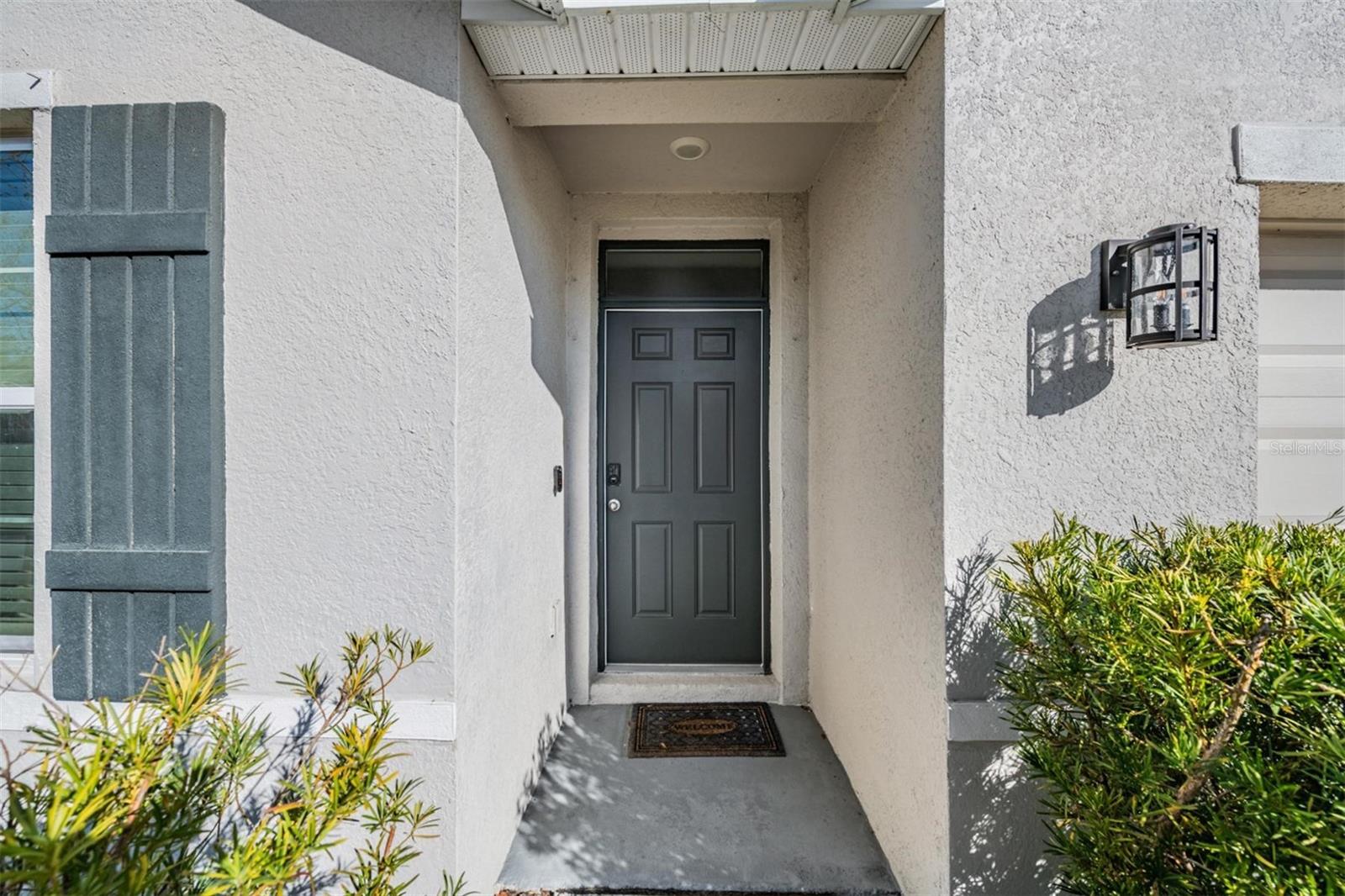 Image 12 of 39 For 10210 Golden Light Court