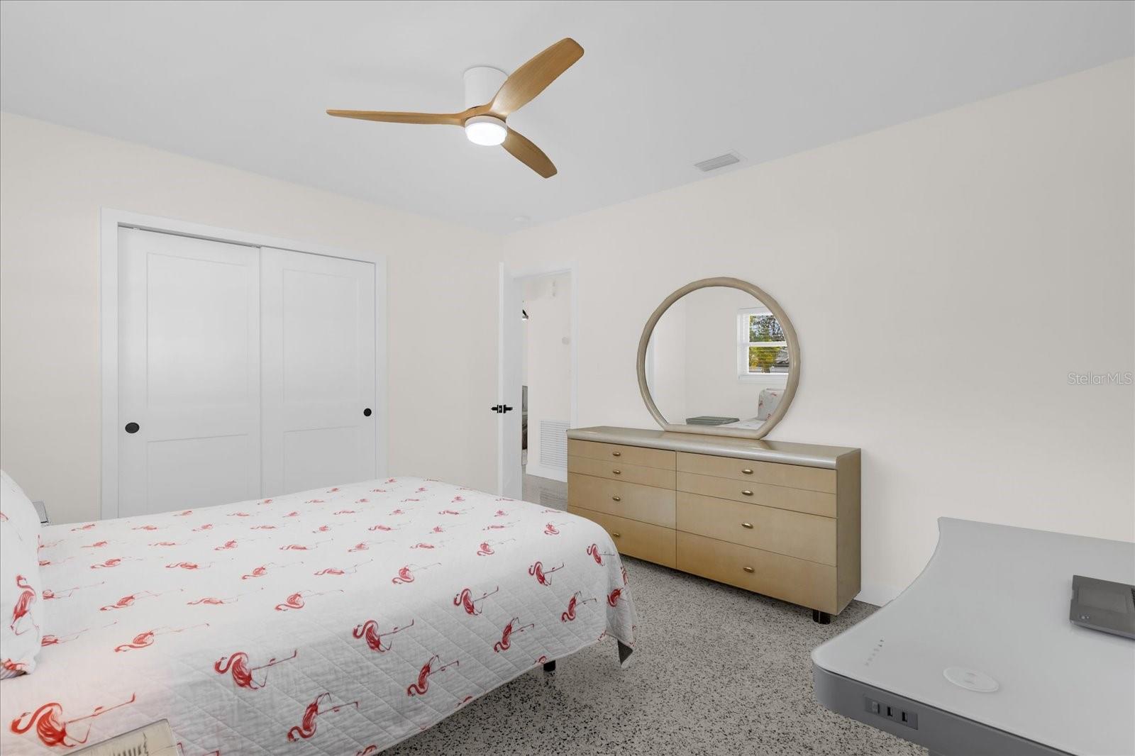 Image 17 of 47 For 12366 137th Street N