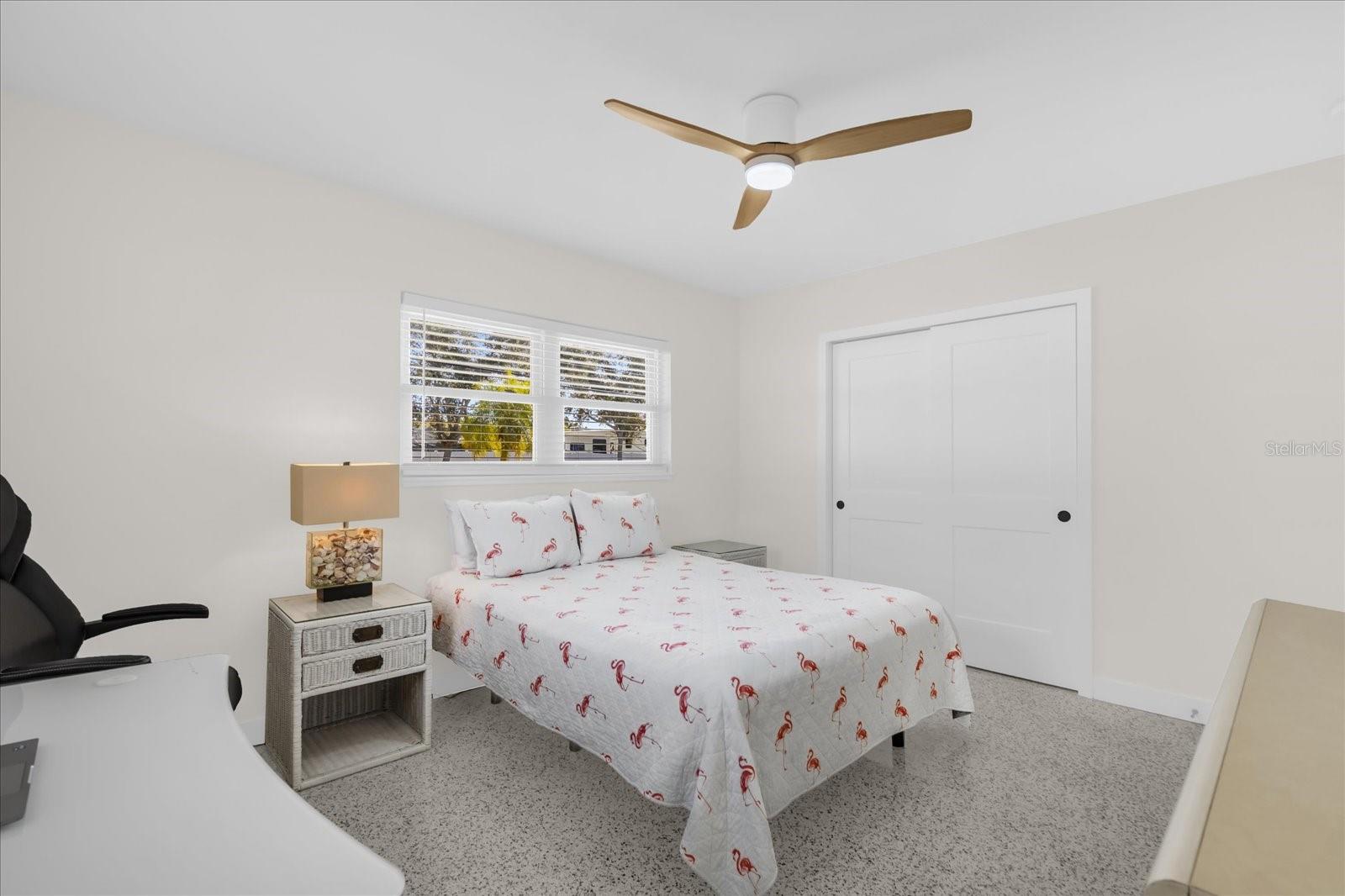 Image 18 of 47 For 12366 137th Street N