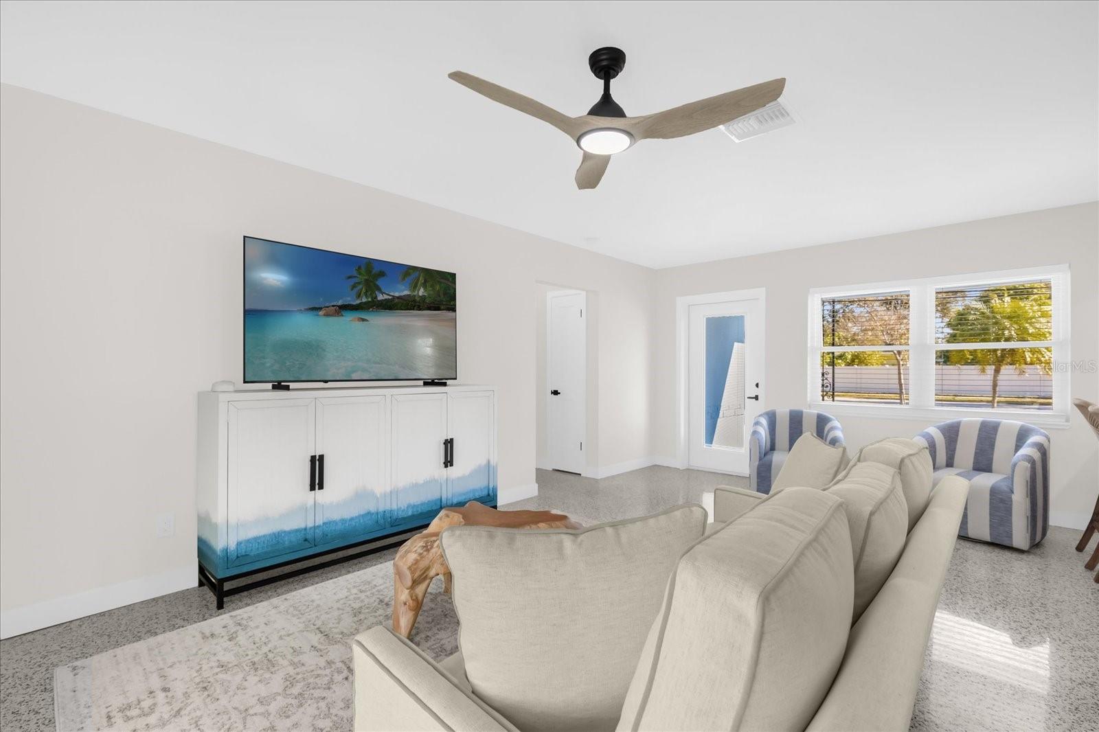 Image 3 of 47 For 12366 137th Street N