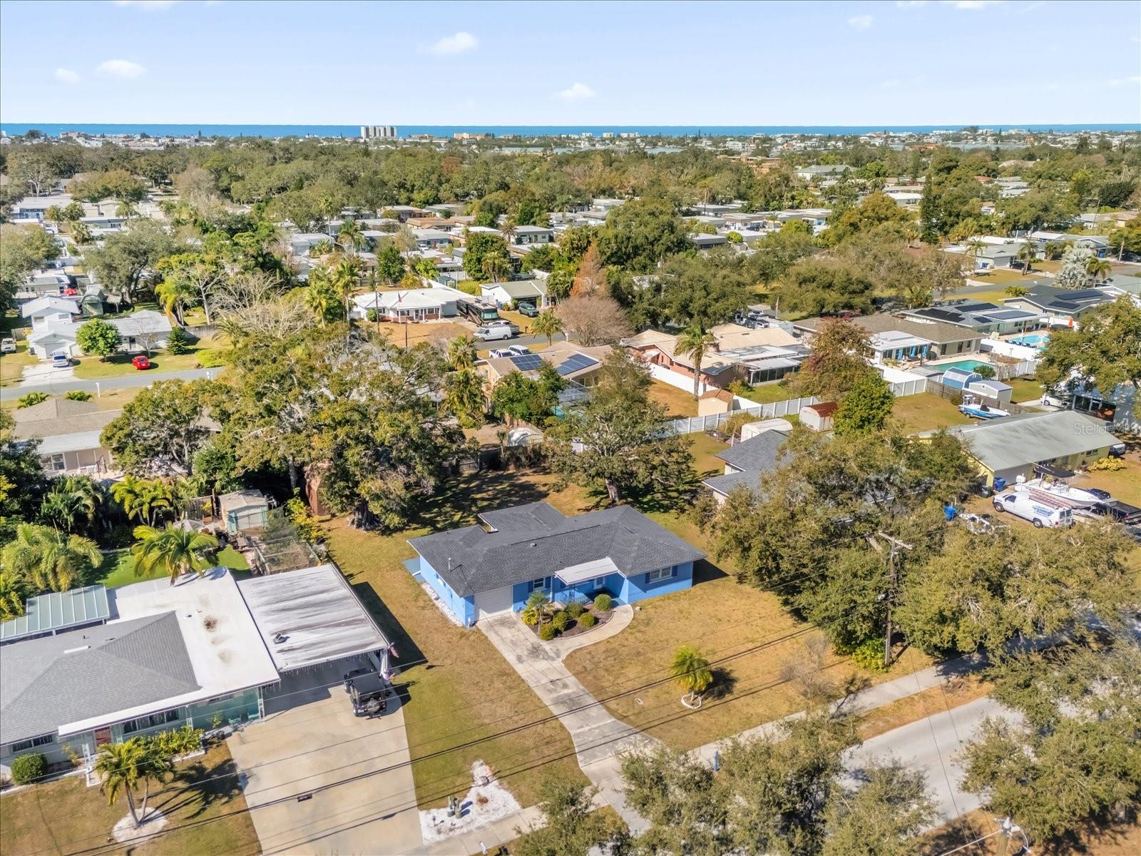 Image 43 of 47 For 12366 137th Street N