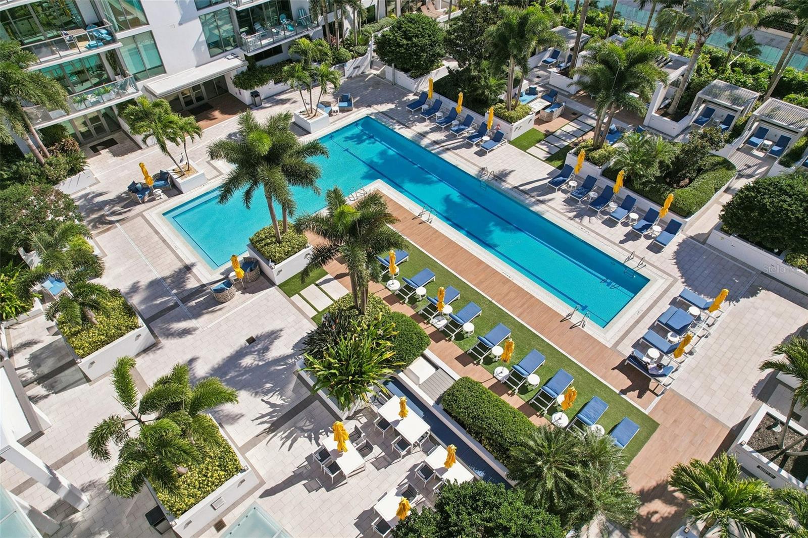 Listing photo id 44 for 100 1st Avenue N 3806