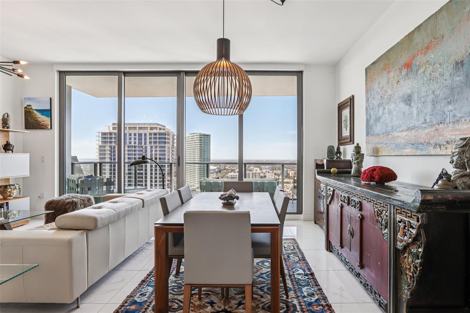 Listing photo id 5 for 100 1st Avenue N 3806