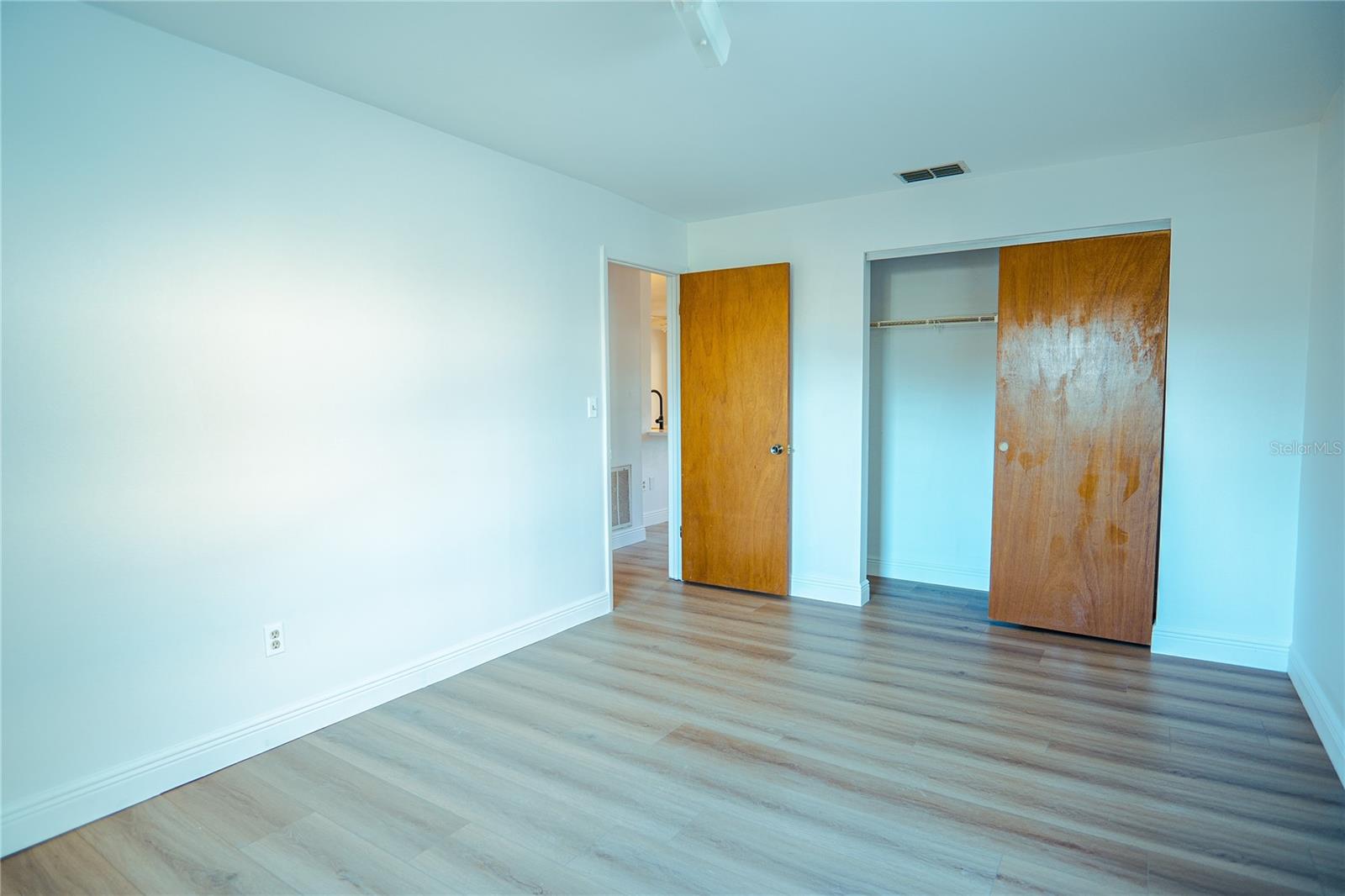 Image 12 of 29 For 1262 Jeffords Street