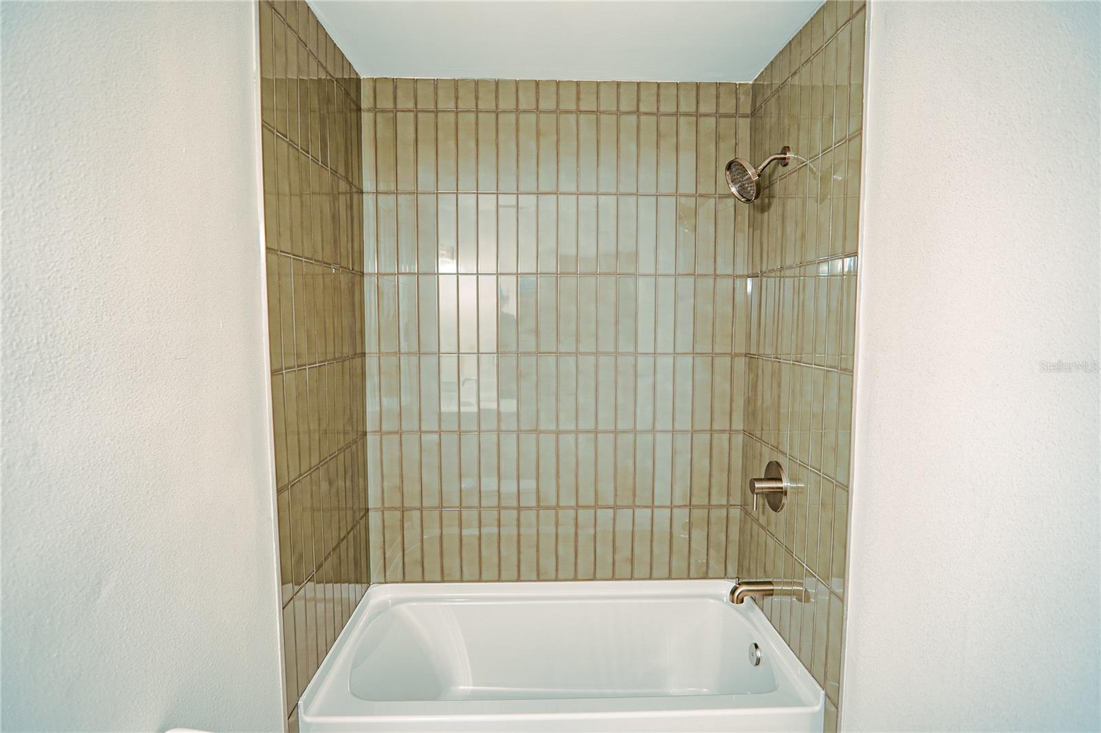 Image 16 of 29 For 1262 Jeffords Street