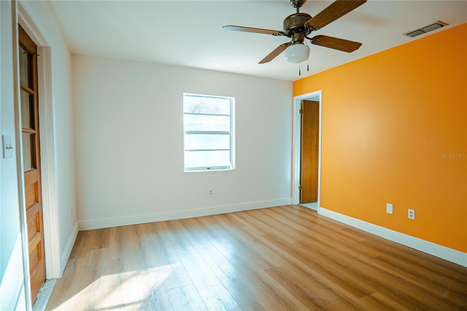 Image 19 of 29 For 1262 Jeffords Street