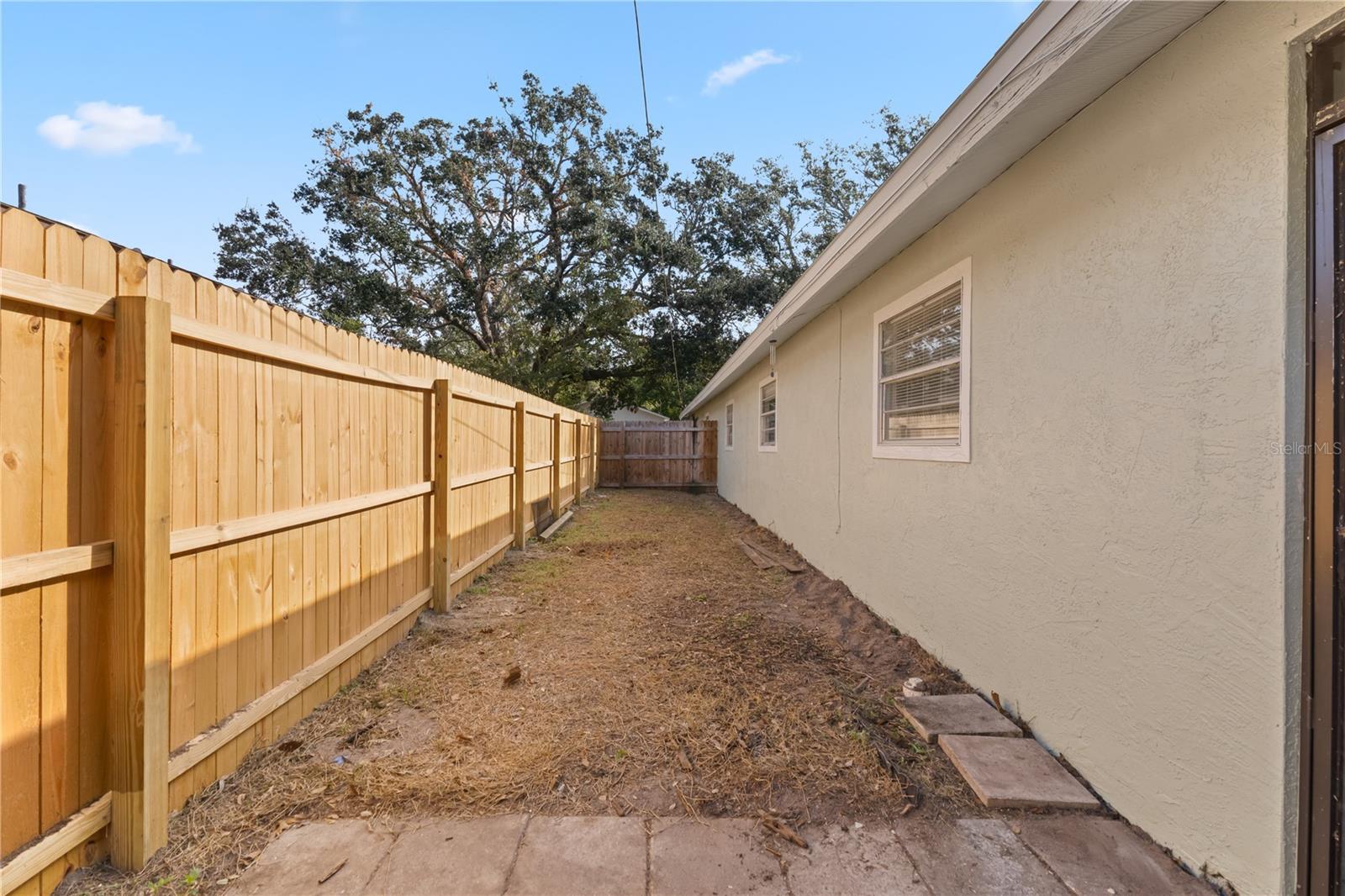 Image 11 of 15 For 427 2nd Avenue