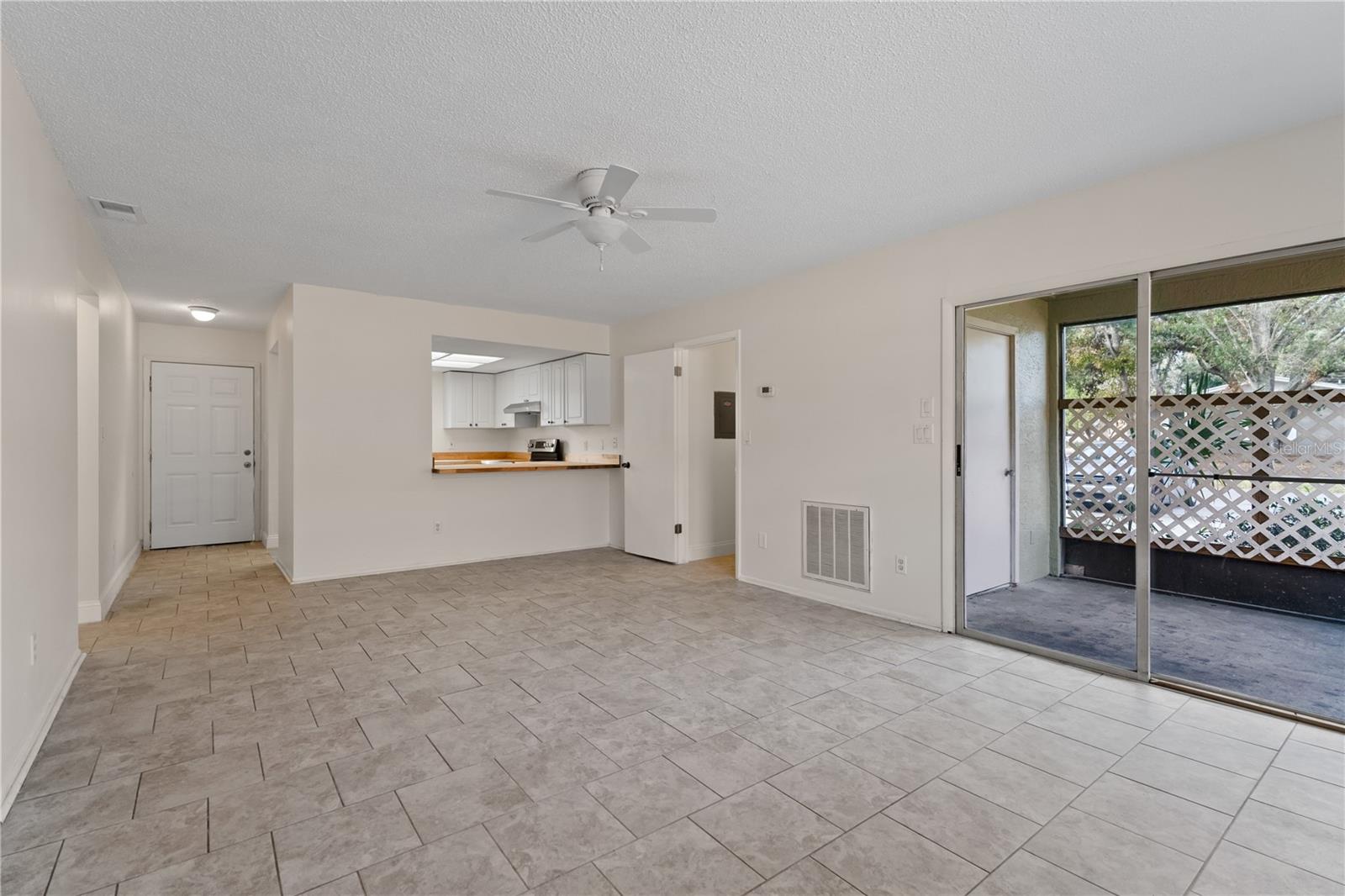 Image 5 of 15 For 427 2nd Avenue