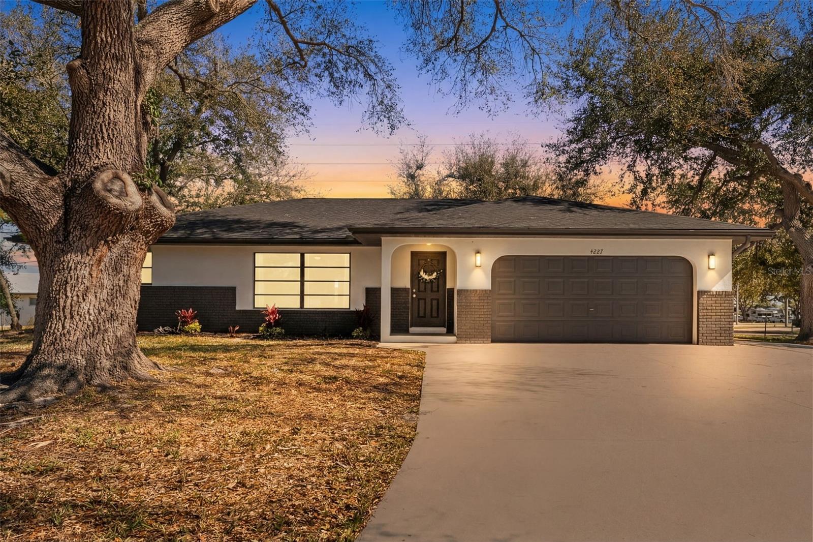 Details for 4227 Blossom Road, VENICE, FL 34293