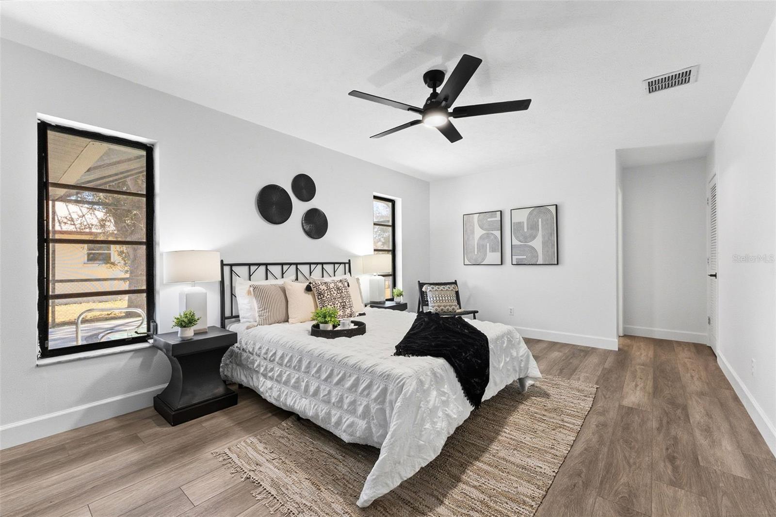 Image 14 of 27 For 4227 Blossom Road