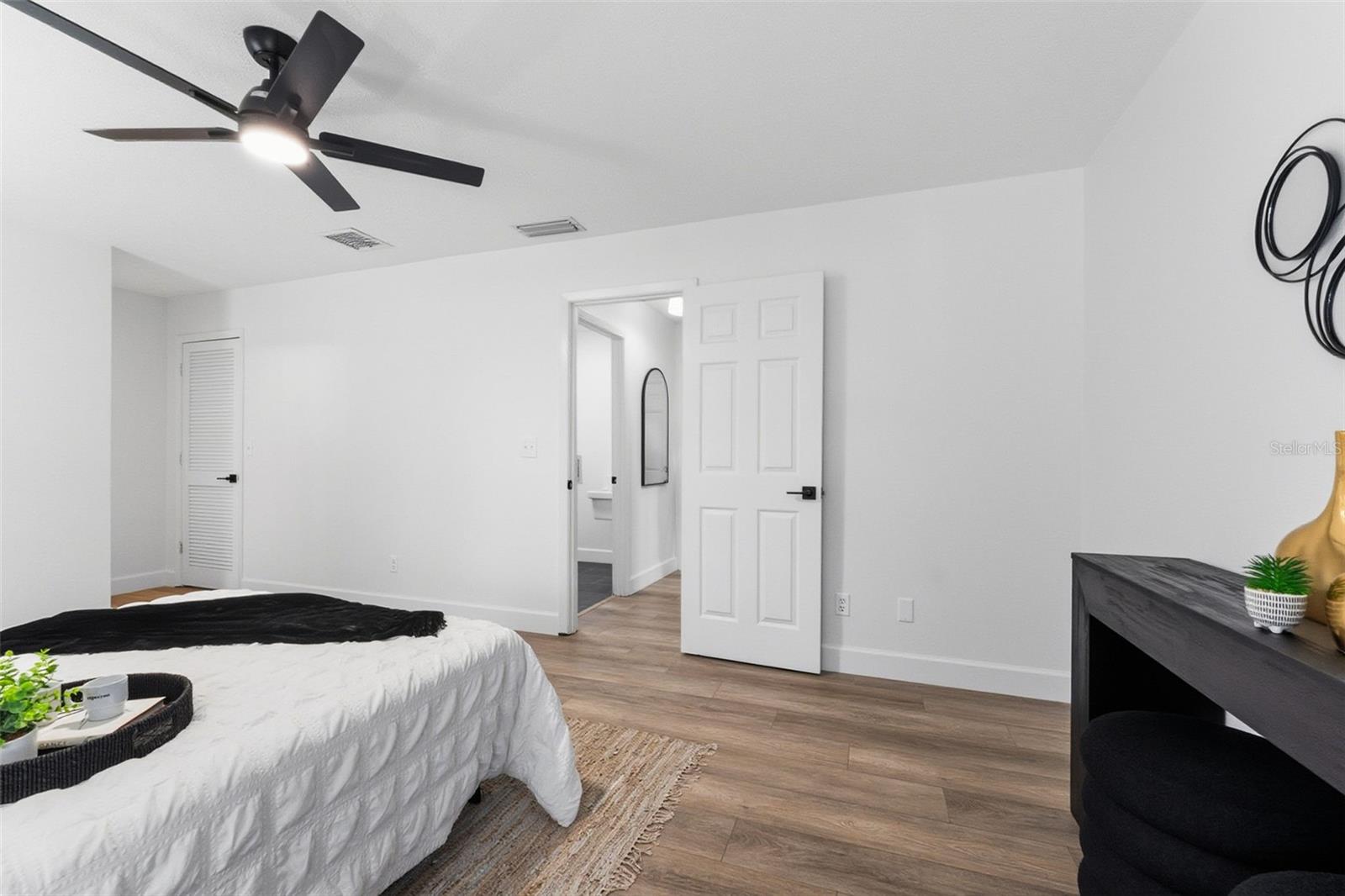 Image 15 of 27 For 4227 Blossom Road