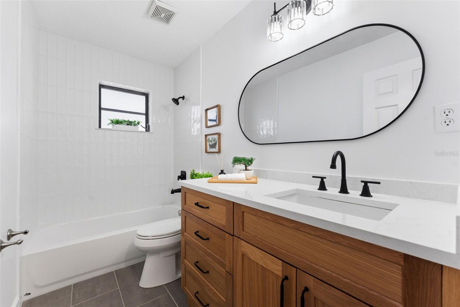 Image 20 of 27 For 4227 Blossom Road