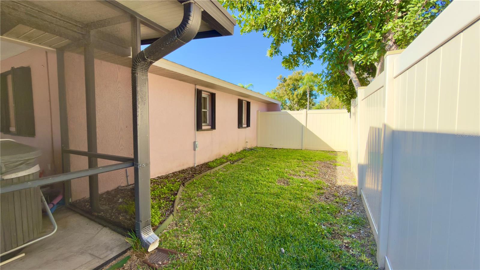 Image 25 of 28 For 12985 116th Street