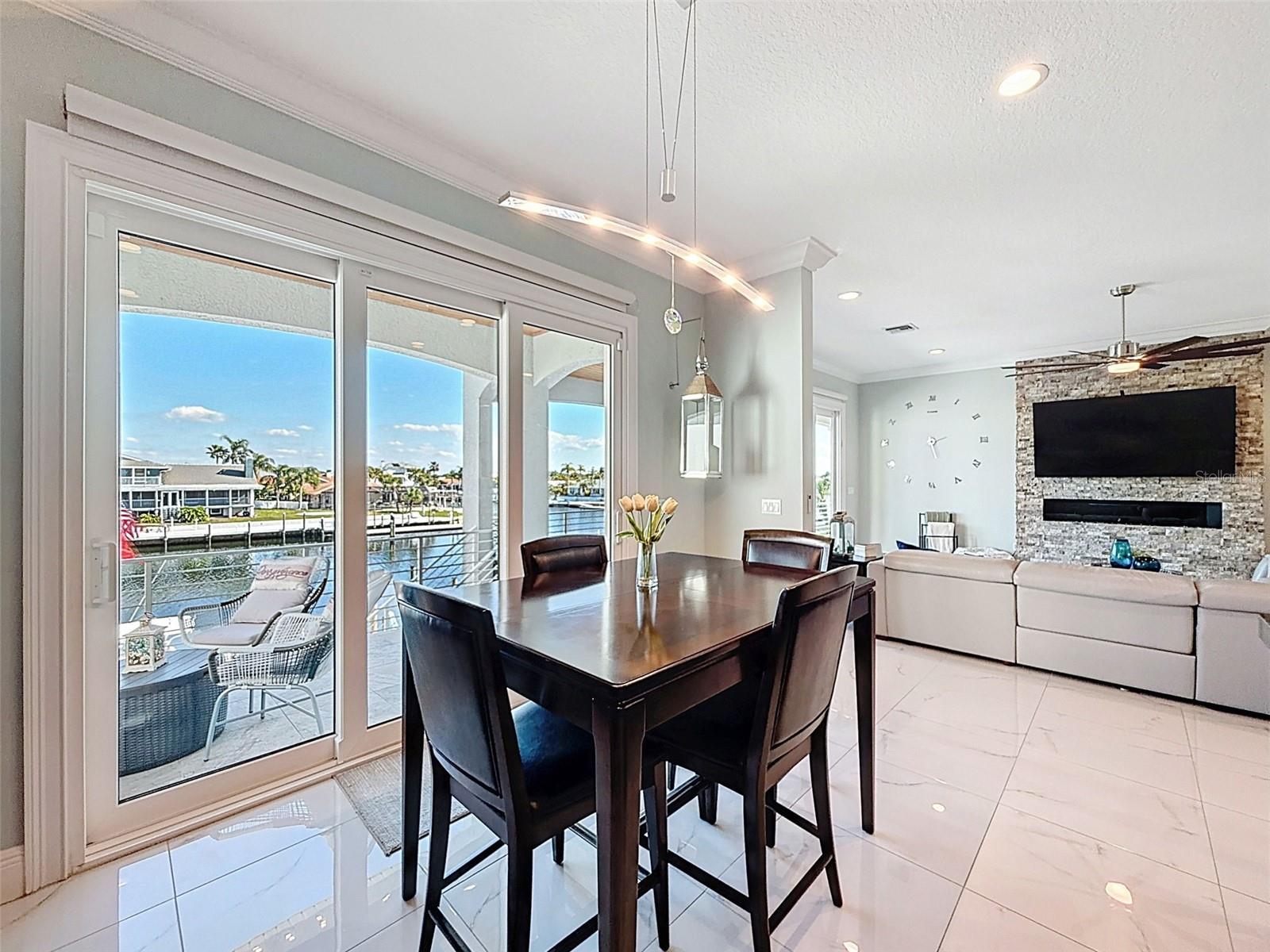 Image 23 of 100 For 5142 Westshore Drive