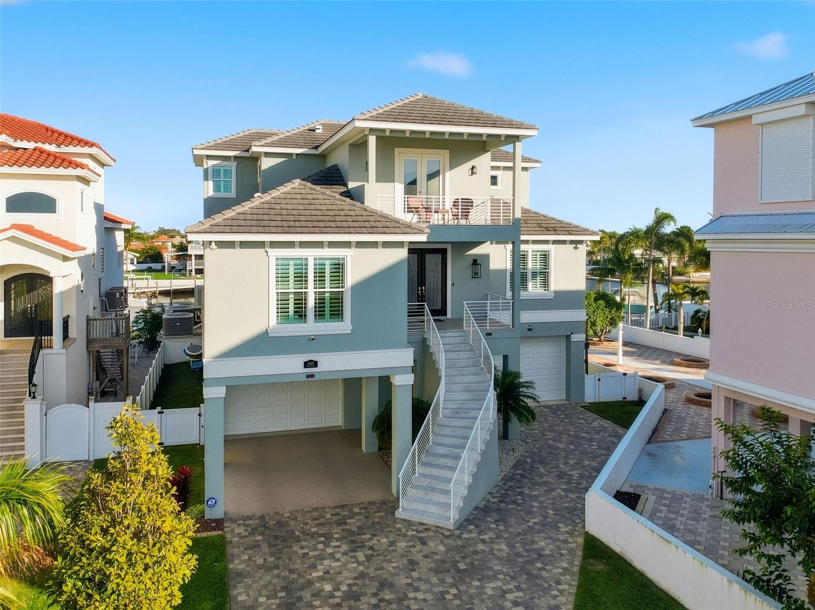 Image 3 of 100 For 5142 Westshore Drive