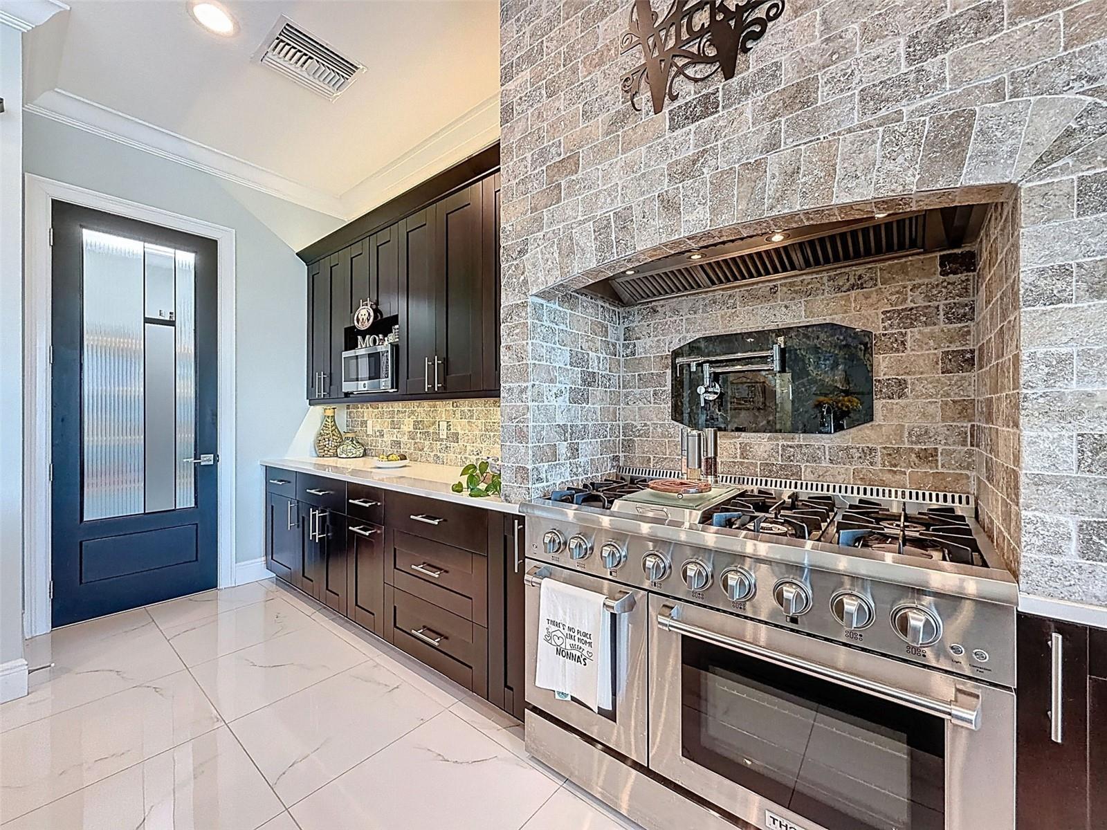 Image 30 of 100 For 5142 Westshore Drive