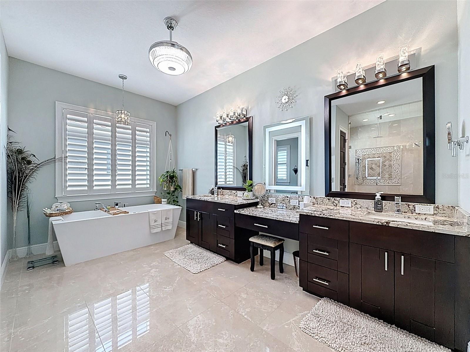 Image 44 of 100 For 5142 Westshore Drive