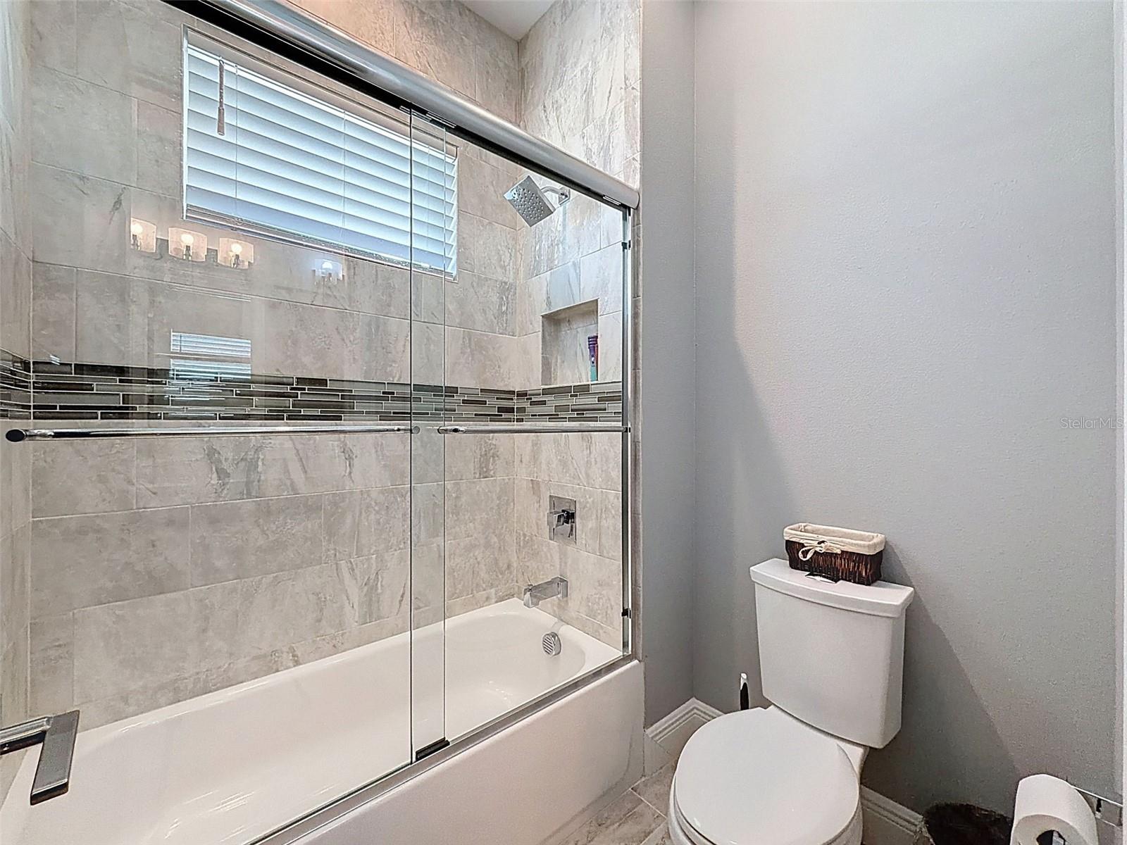 Image 59 of 100 For 5142 Westshore Drive