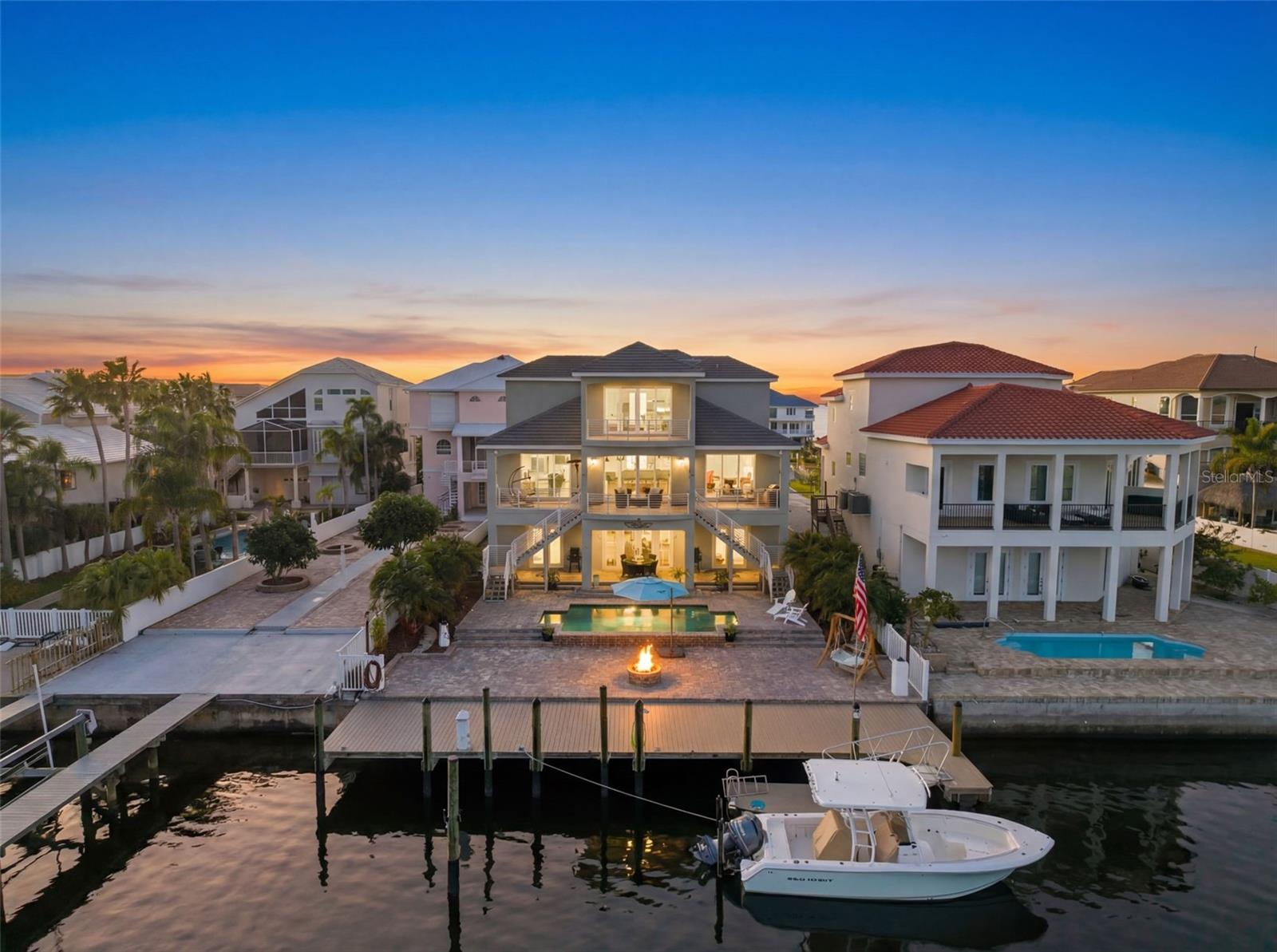 Image 9 of 100 For 5142 Westshore Drive