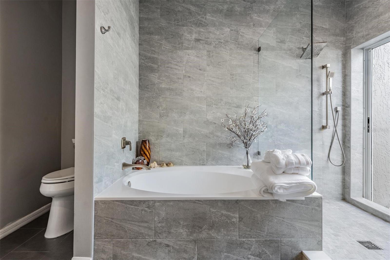 Image 22 of 40 For 22848 Sterling Manor Loop