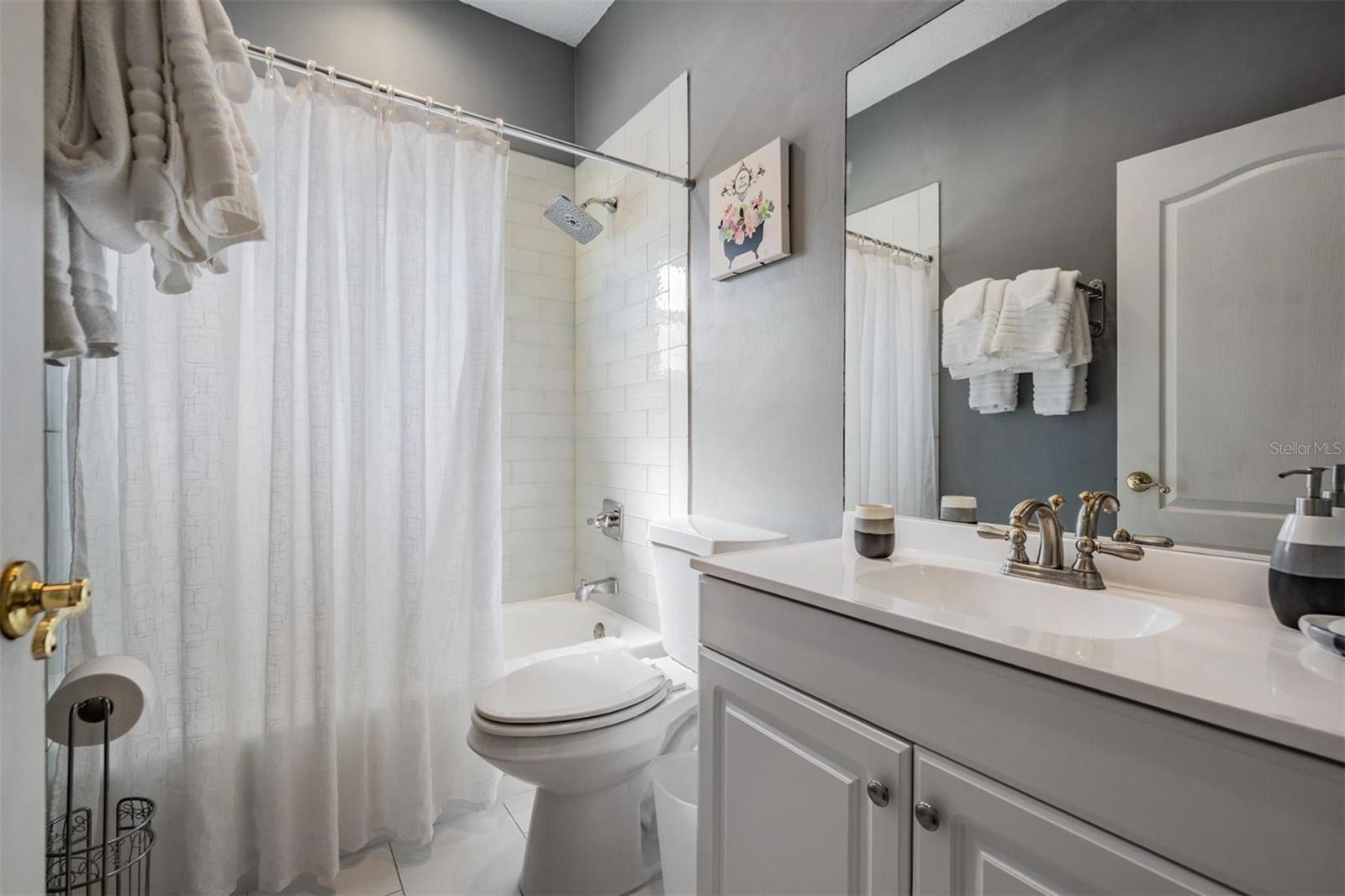 Image 25 of 40 For 22848 Sterling Manor Loop