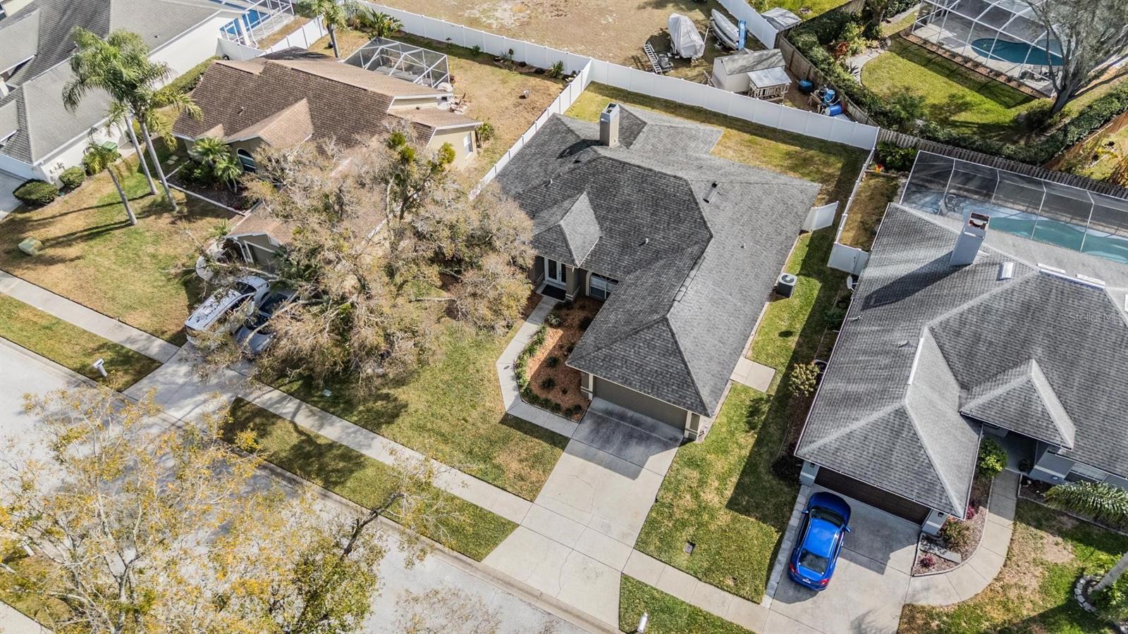 Image 36 of 40 For 22848 Sterling Manor Loop