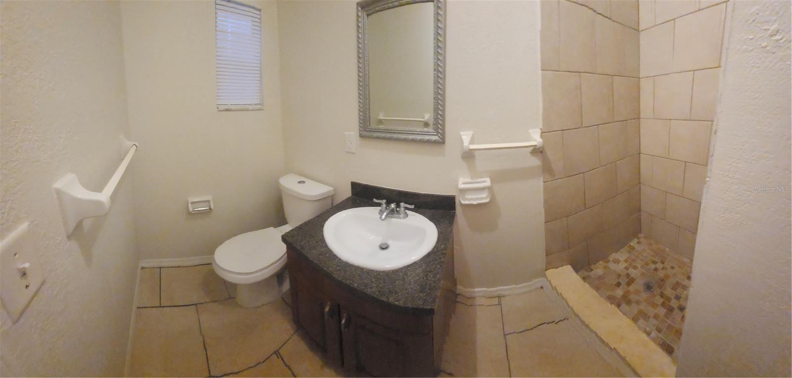 Image 17 of 37 For 11710 Wesson Circle W