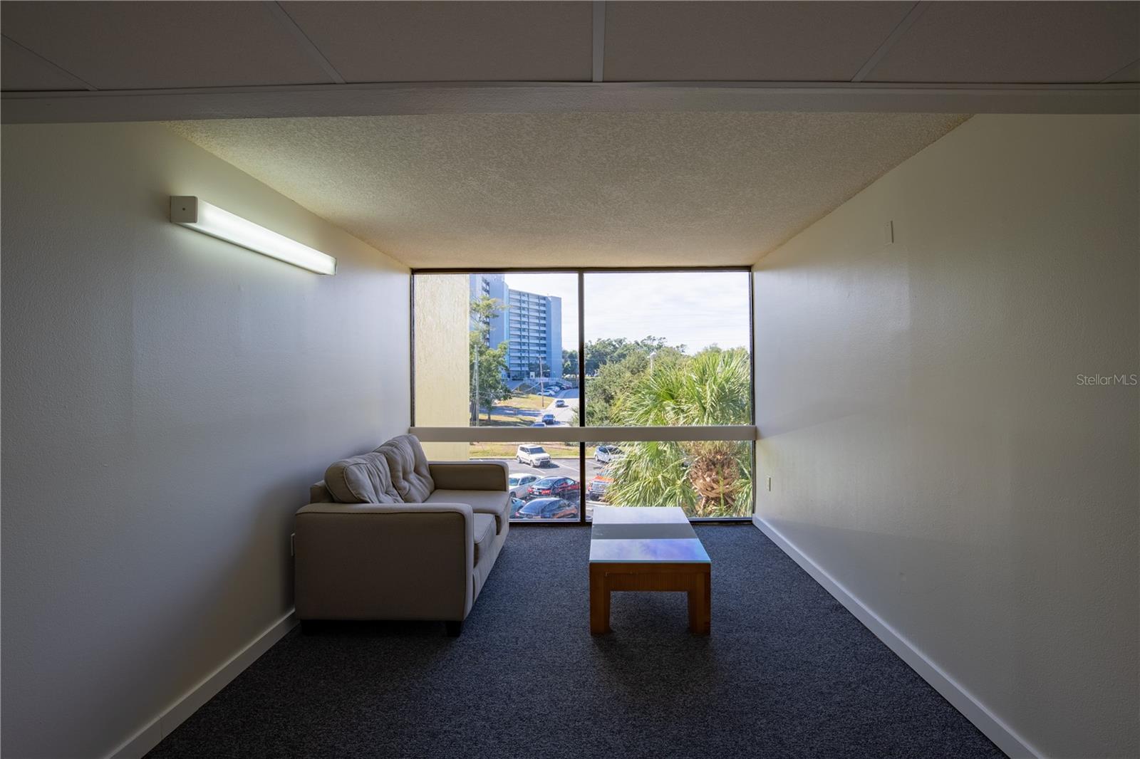 Image 6 of 26 For 701 Madison Avenue 401