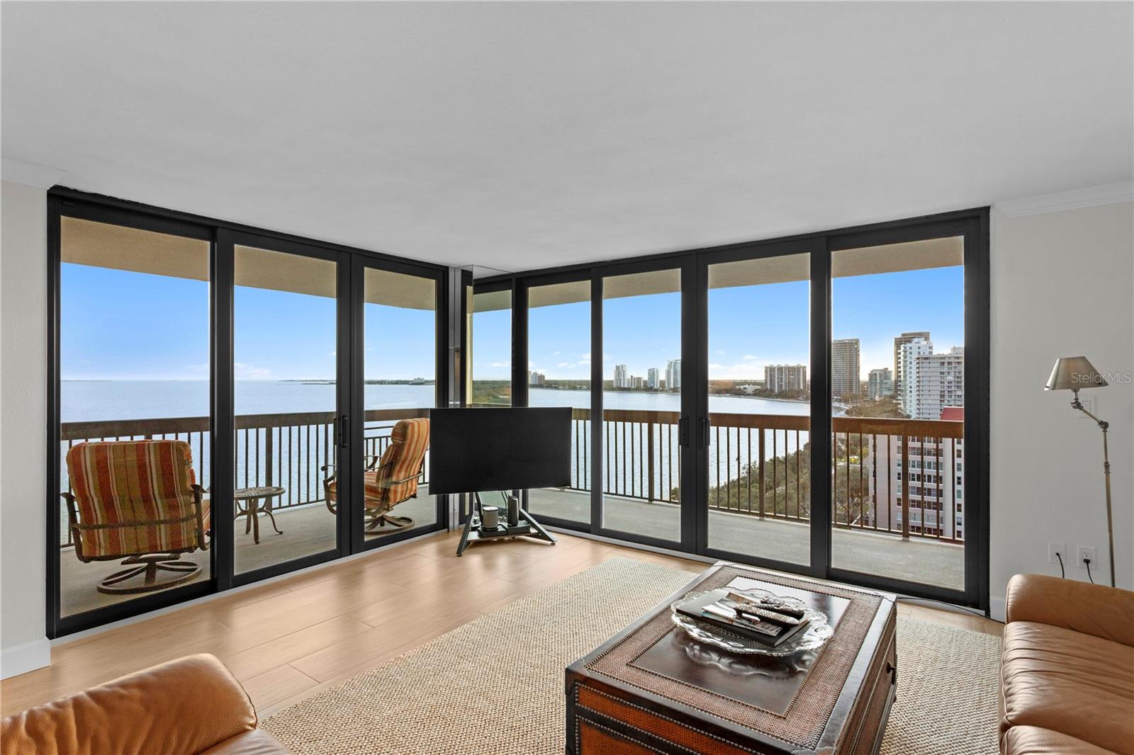 Image 16 of 65 For 2413 Bayshore Boulevard 1504