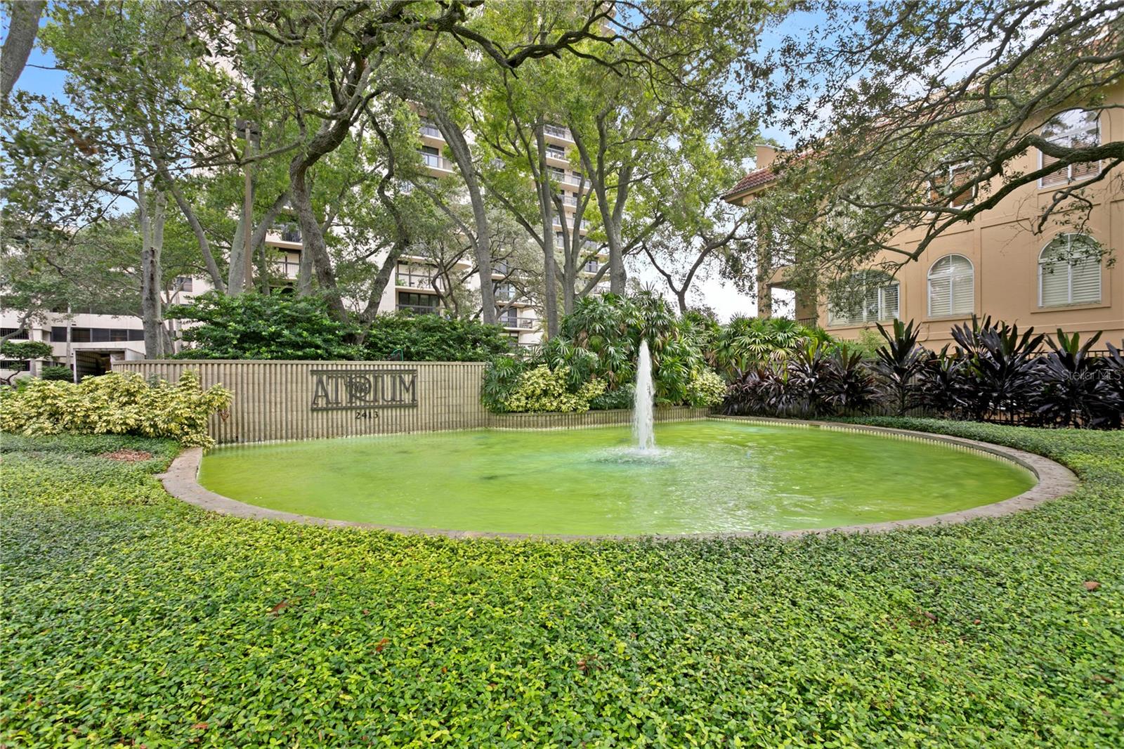 Image 2 of 65 For 2413 Bayshore Boulevard 1504