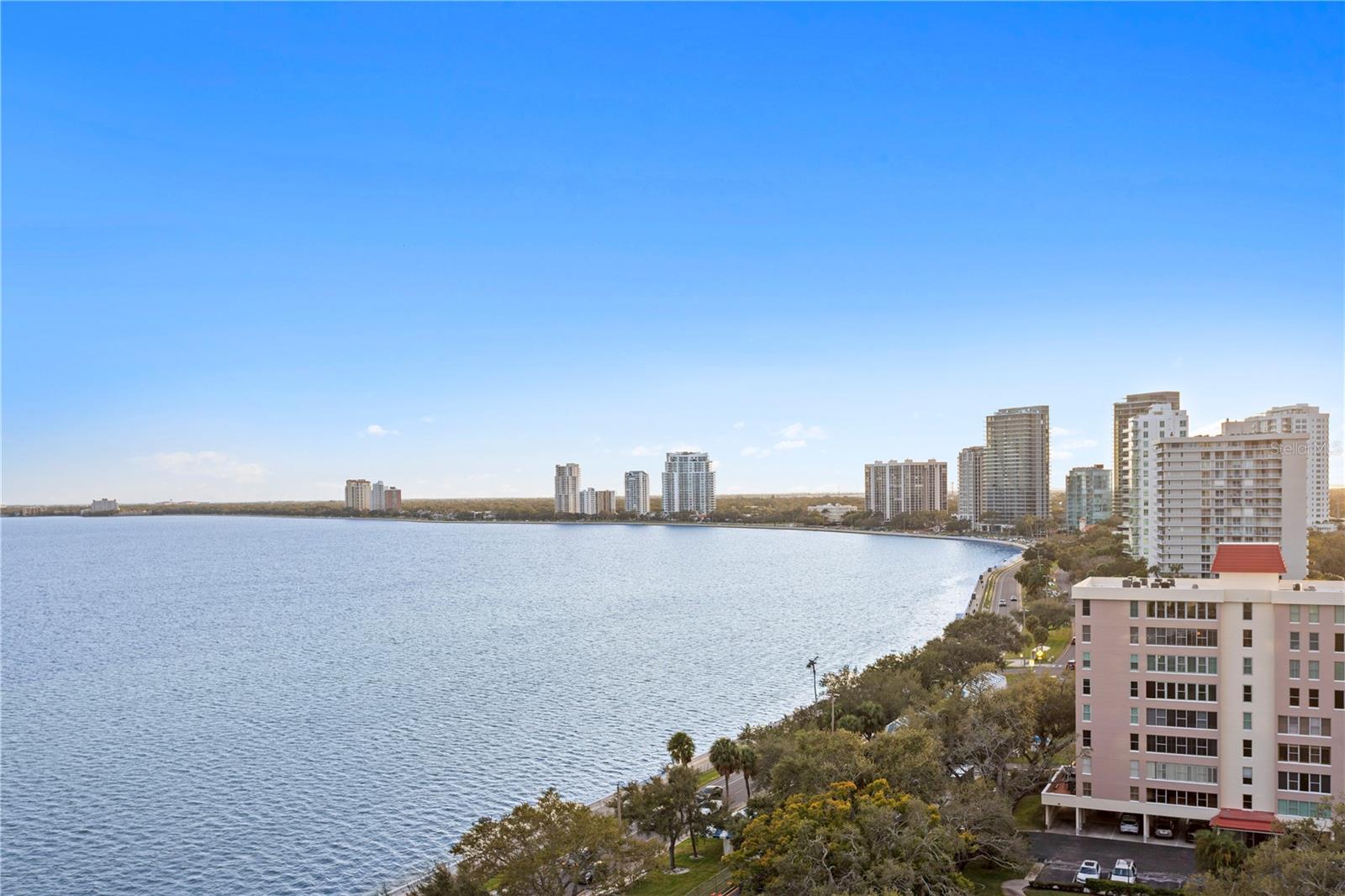 Image 25 of 65 For 2413 Bayshore Boulevard 1504